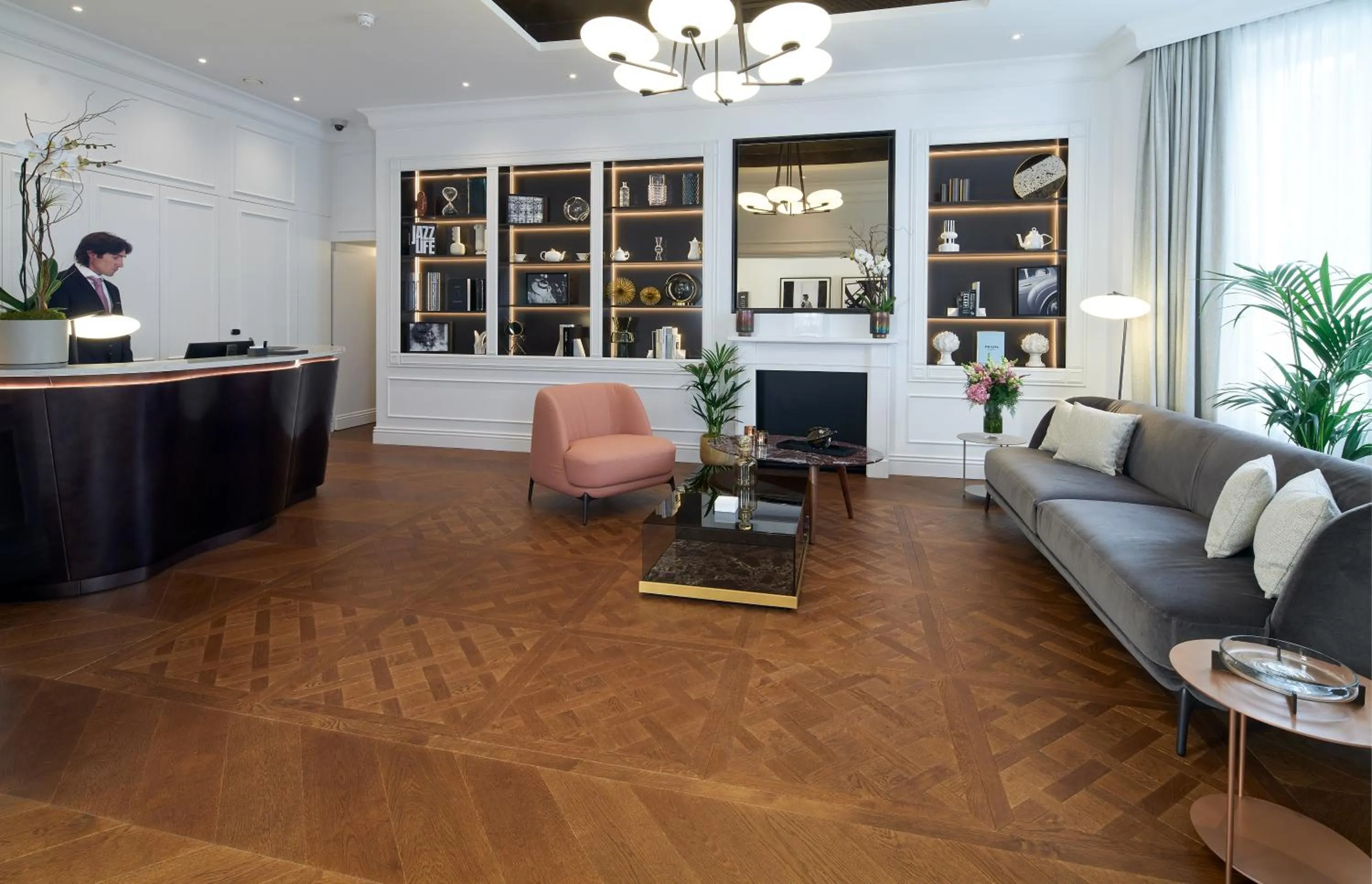 Lobby or reception in Lexham Gardens by Cheval Maison