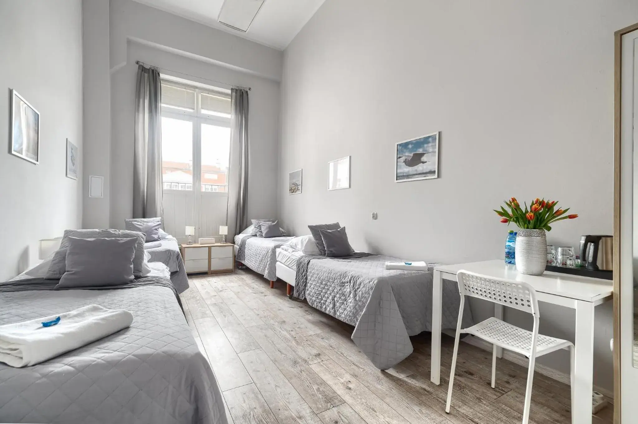 Hostel Quadruple Room with Shared Bathroom on Hall in Stawa Villa & Apart Hostel Quadruple Room with Shared Bathroom on Hall in Stawa Villa & Apart