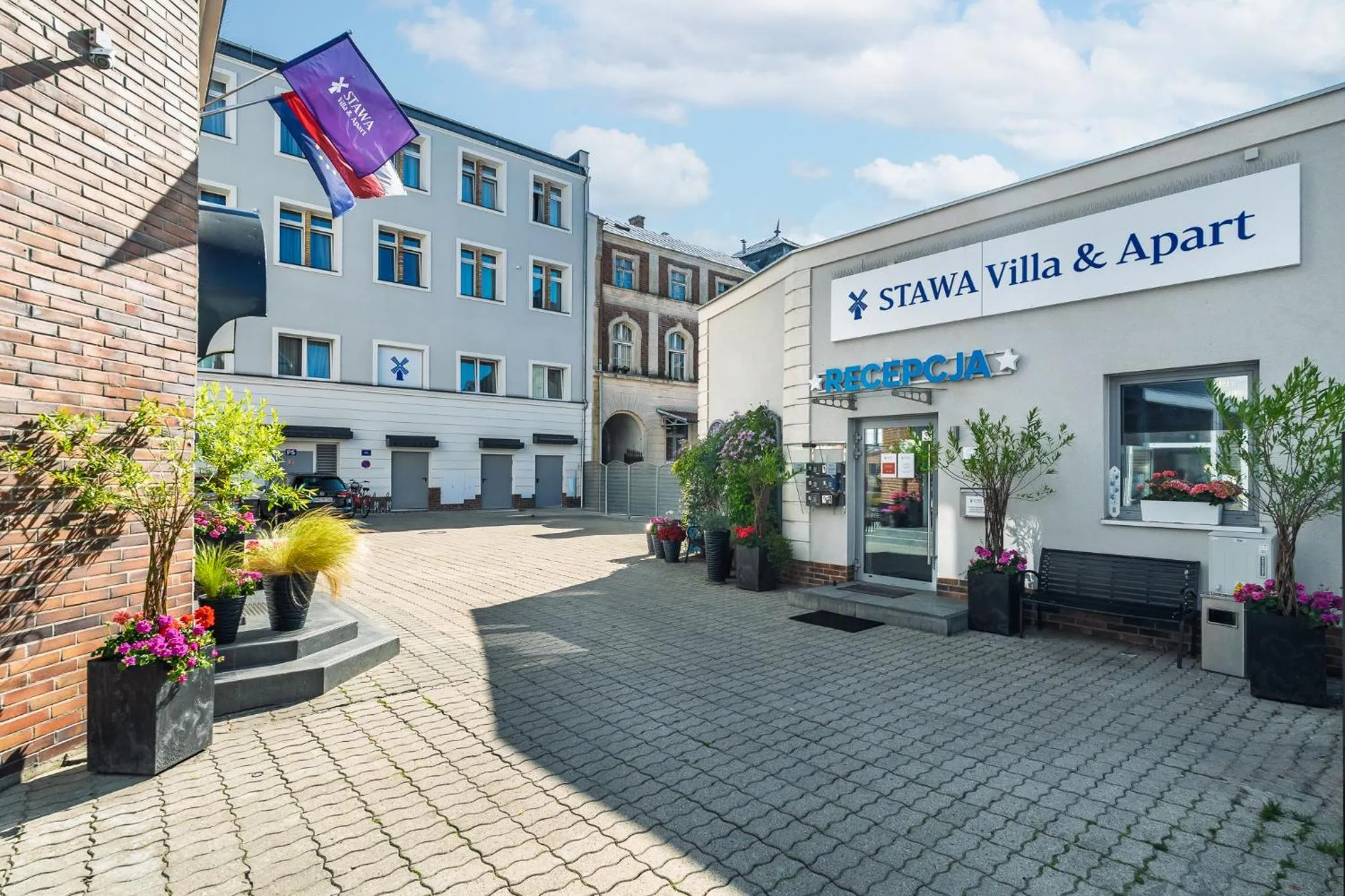 Property building in Stawa Villa & Apart