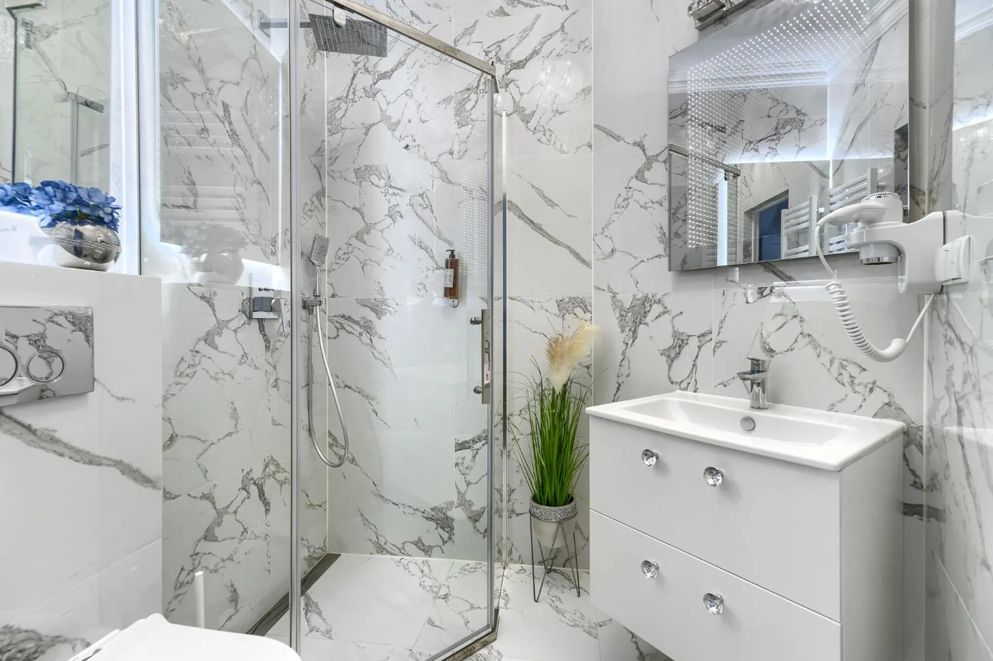 Shower in Stawa Villa & Apart