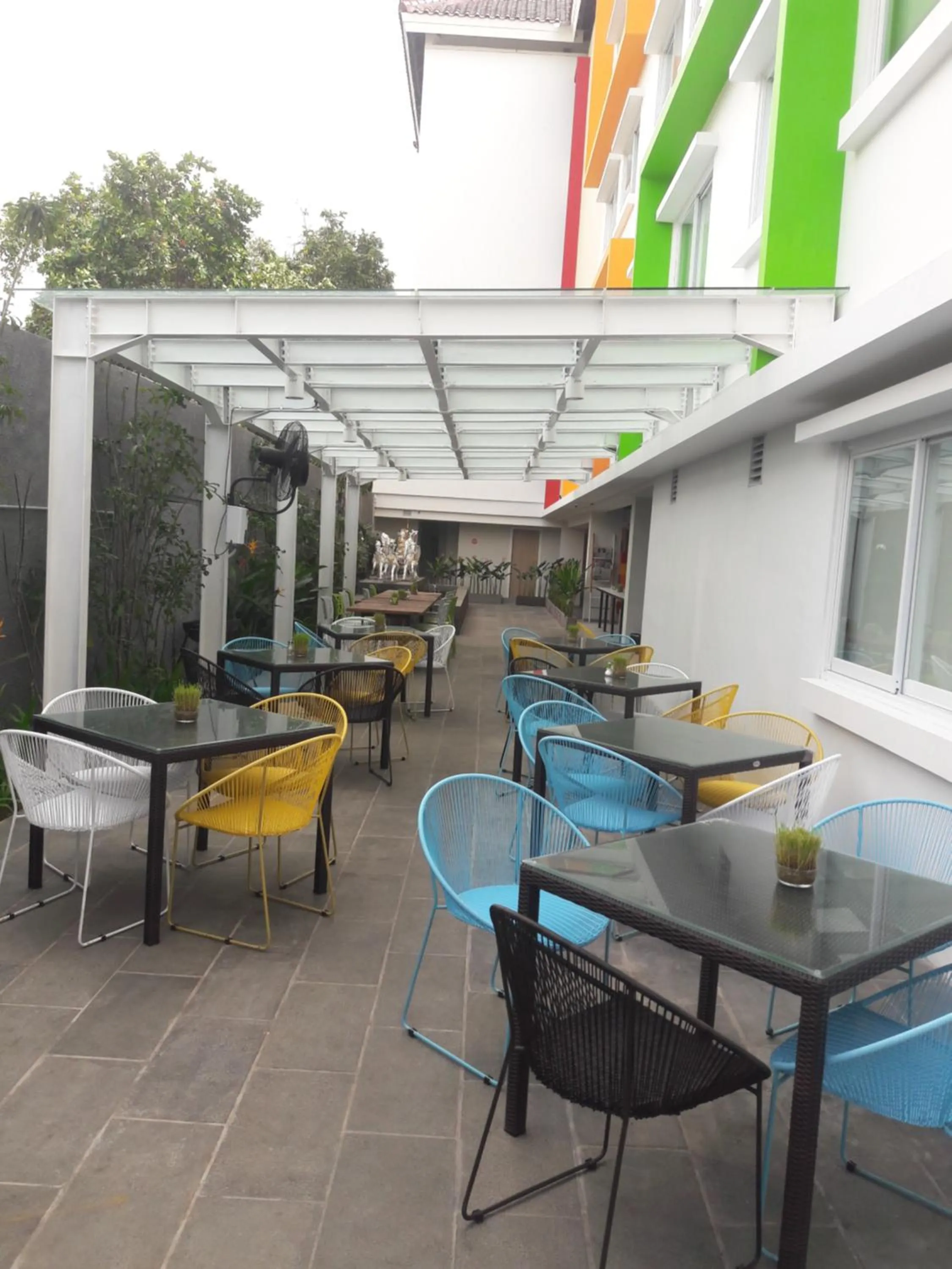 Restaurant/places to eat in Zuri Express Jimbaran