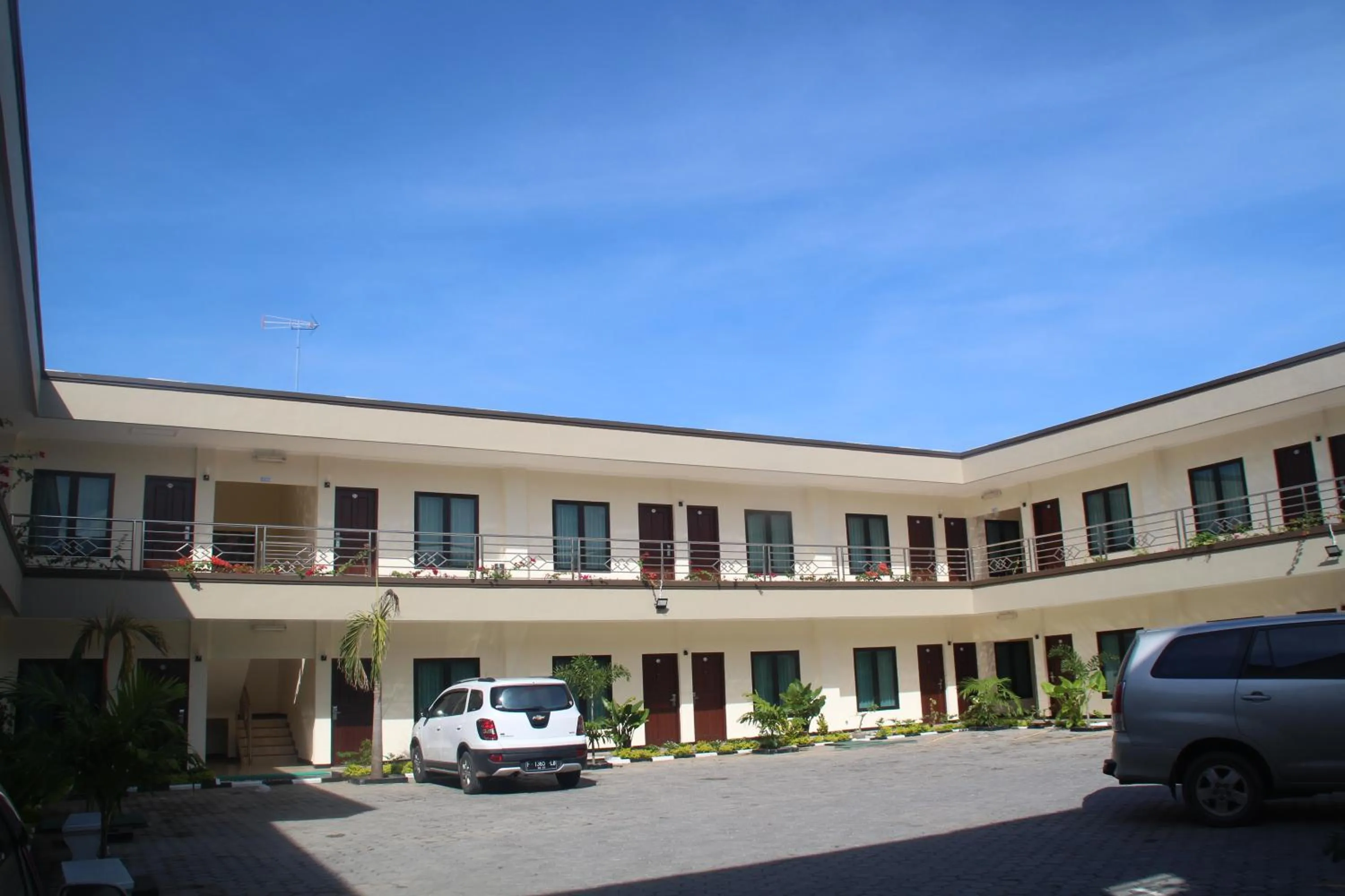 Inner courtyard view in Green Garden Hotel
