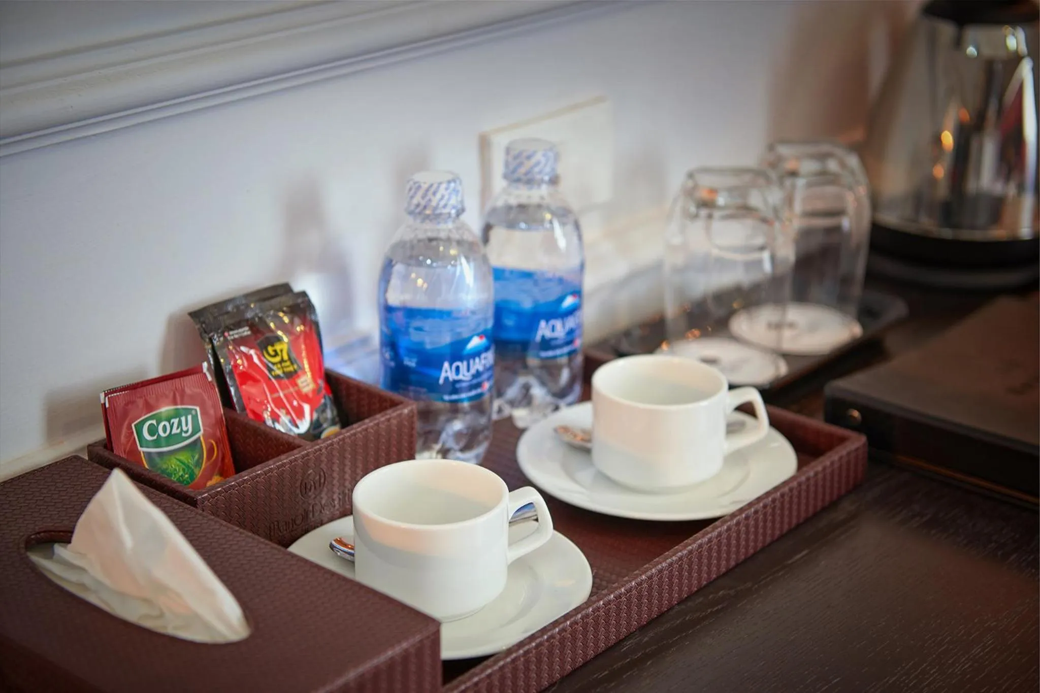 Coffee/tea facilities in Manoir Des Arts Hotel