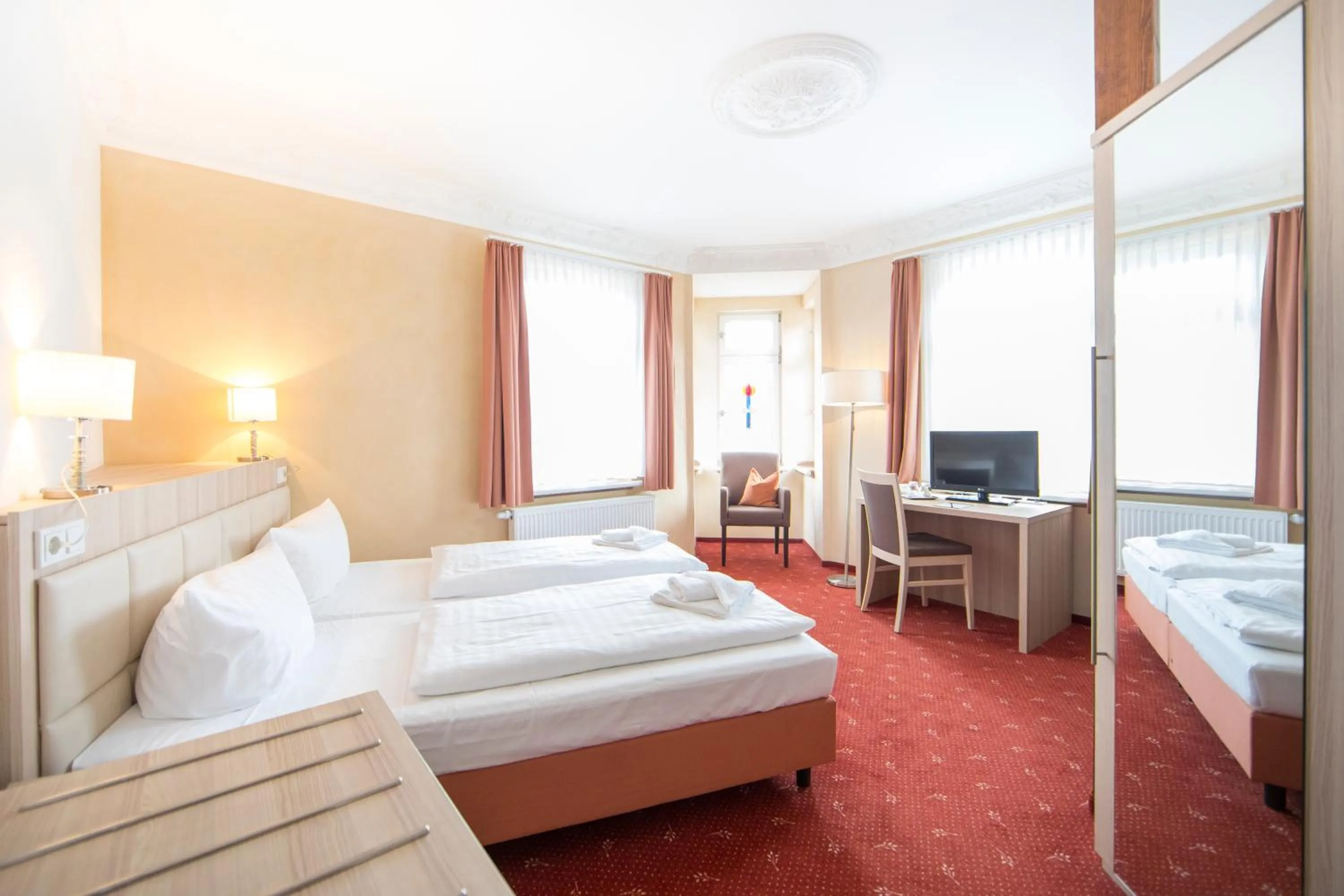 Bed in Hotel Saxenhof