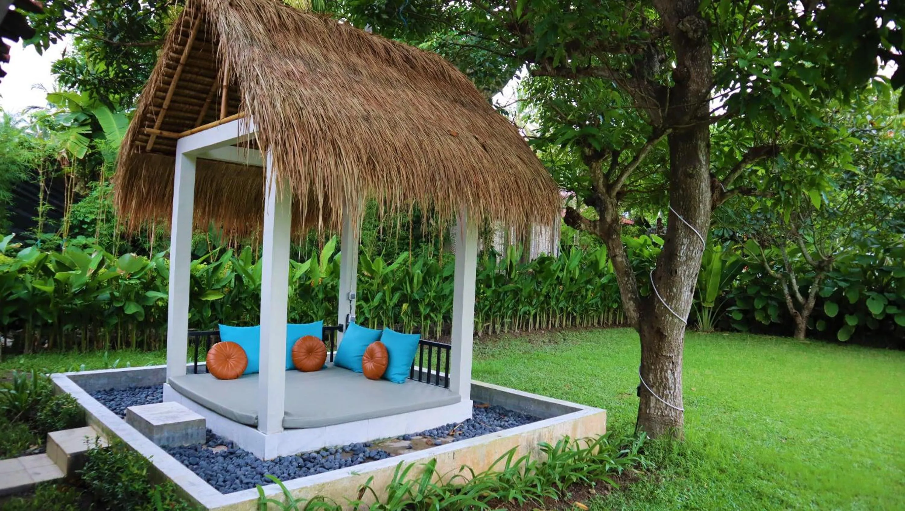 Patio in The Forty Eight Resort Candidasa