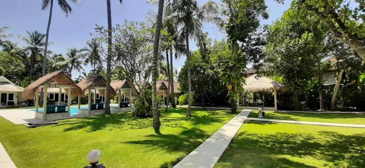 Garden in The Forty Eight Resort Candidasa