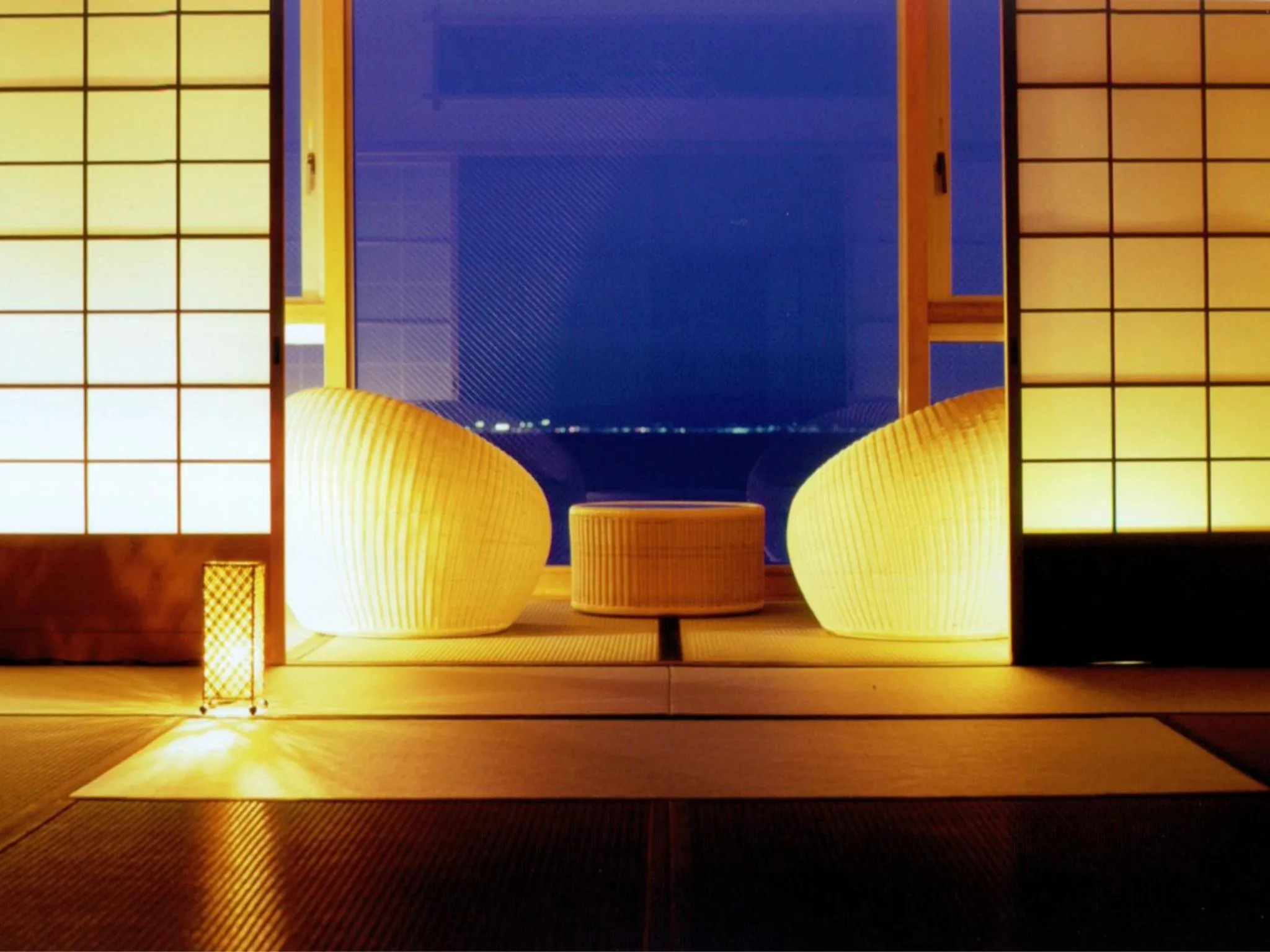 Photo of the whole room in Awaji Yumesenkei