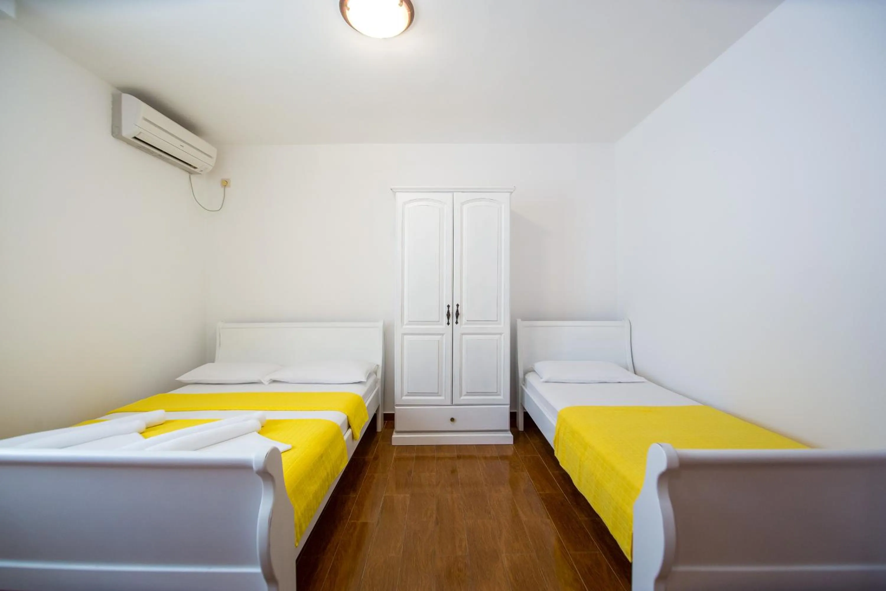 Photo of the whole room, Bed in Villa DiEden