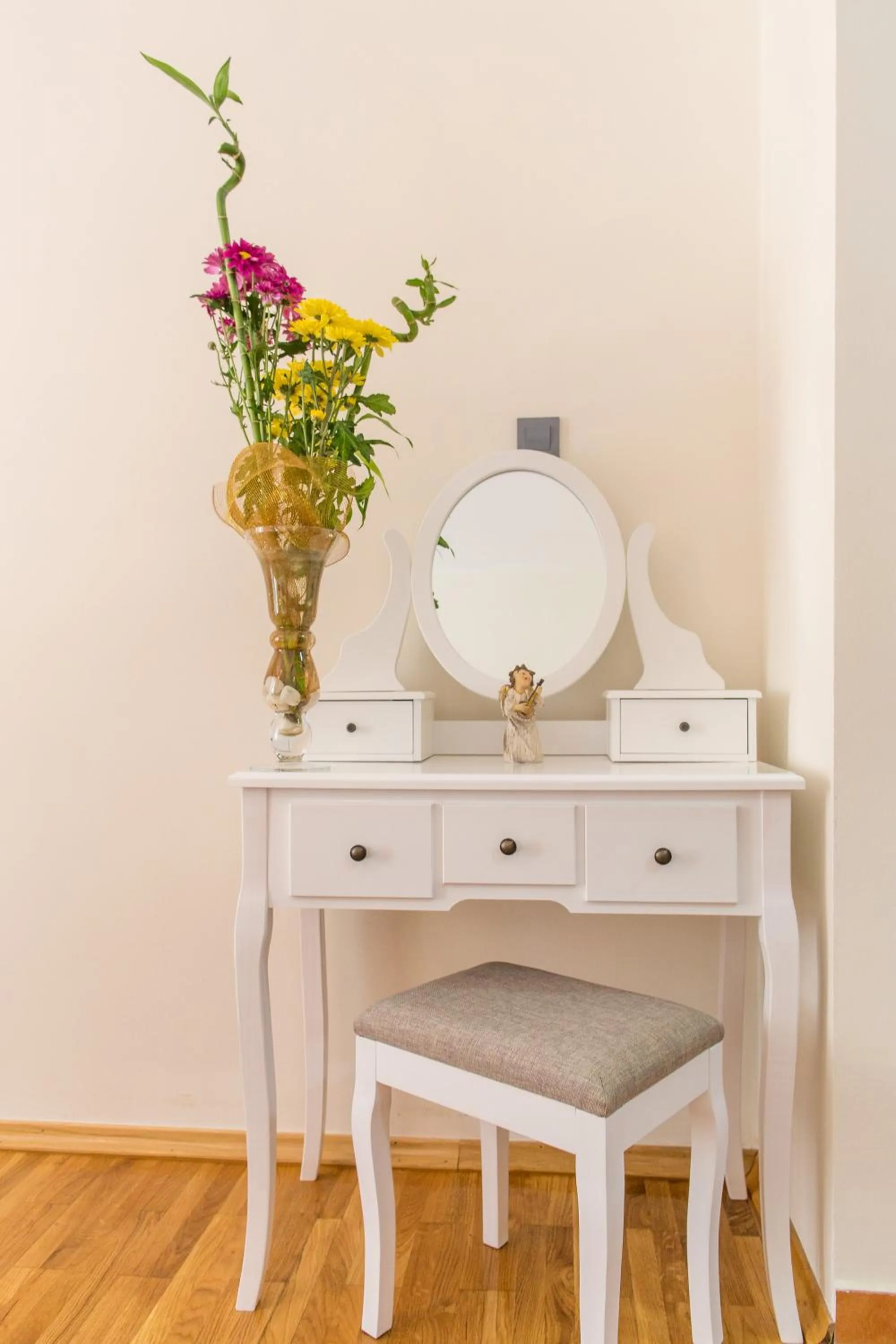 Decorative detail in Villa DiEden