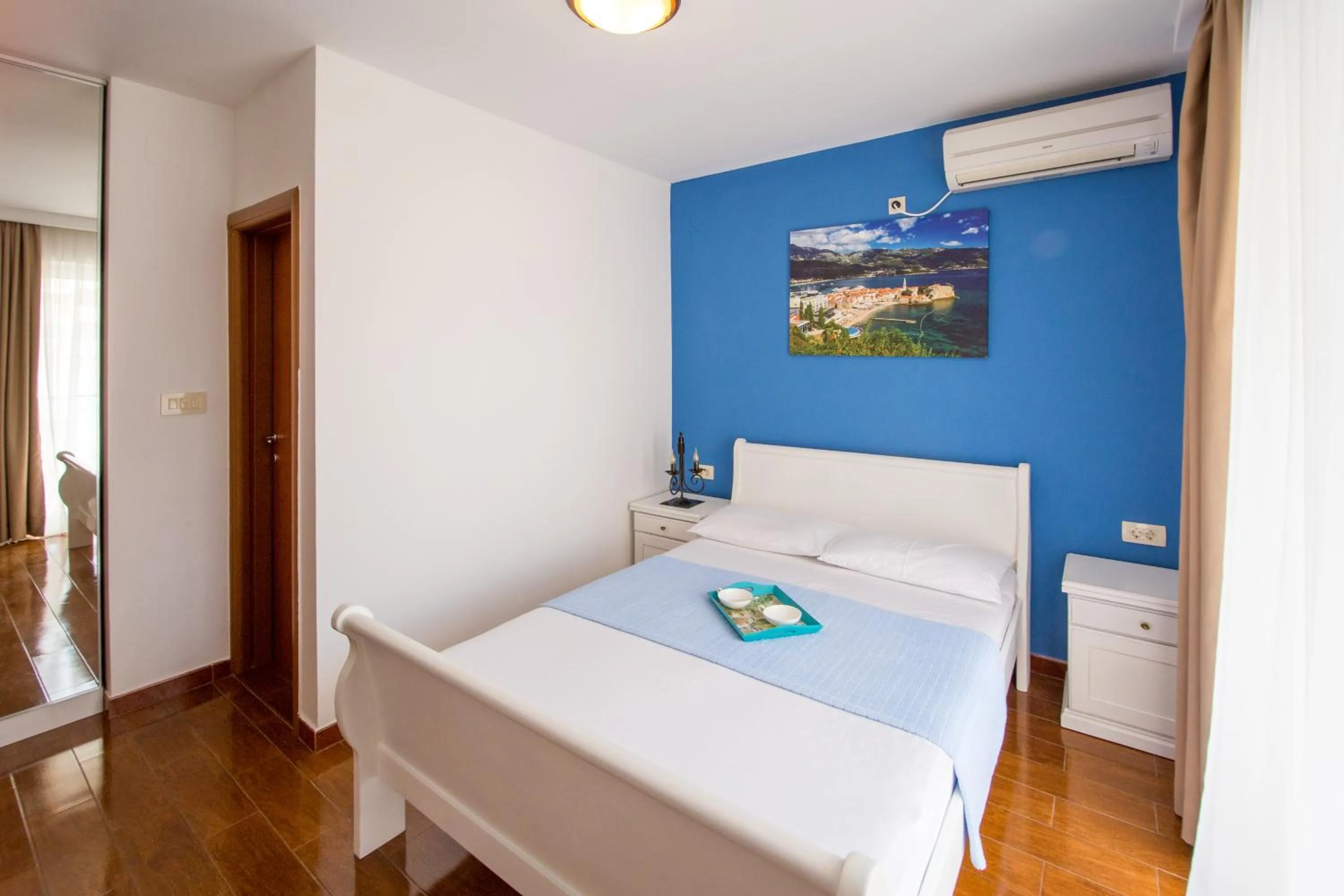 Photo of the whole room, Bed in Villa DiEden