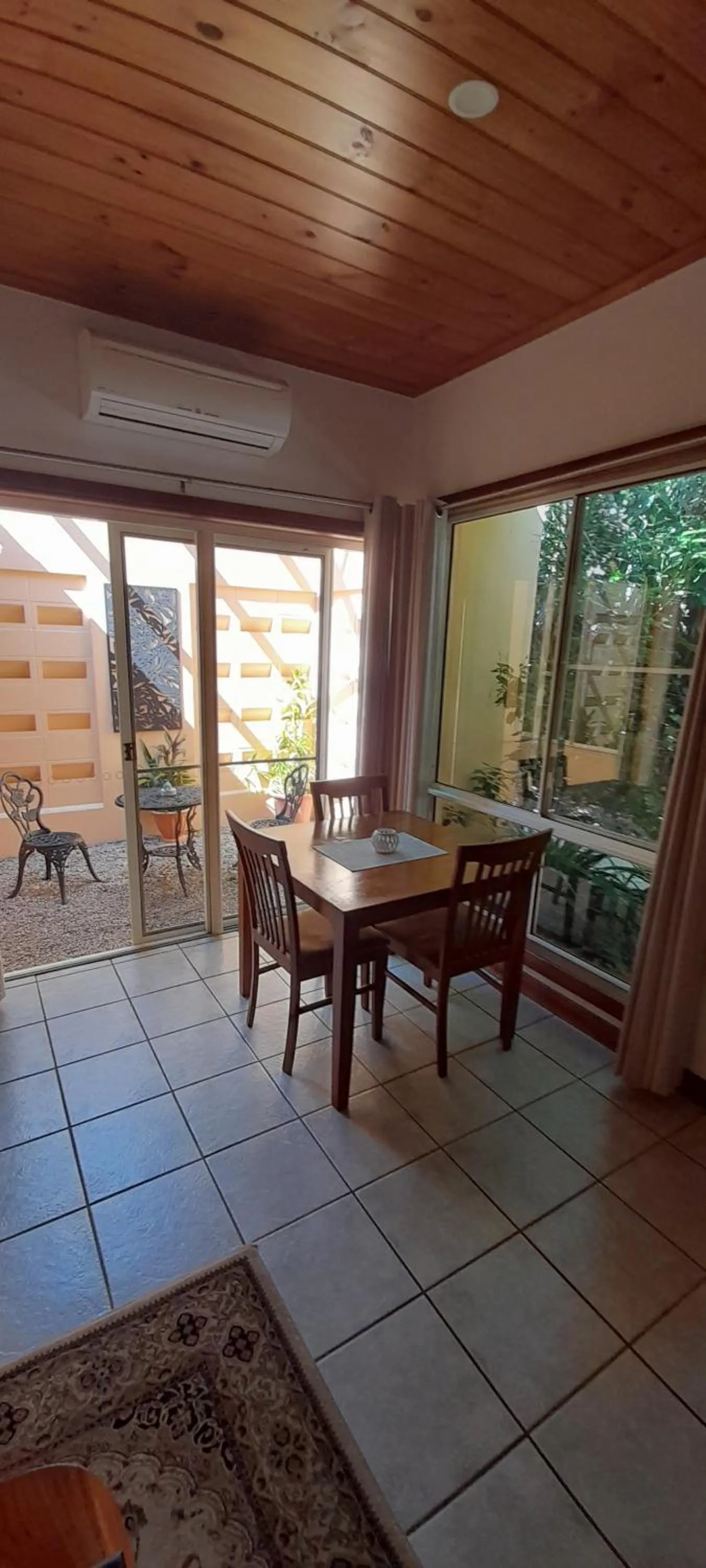 Patio in Eden House Retreat