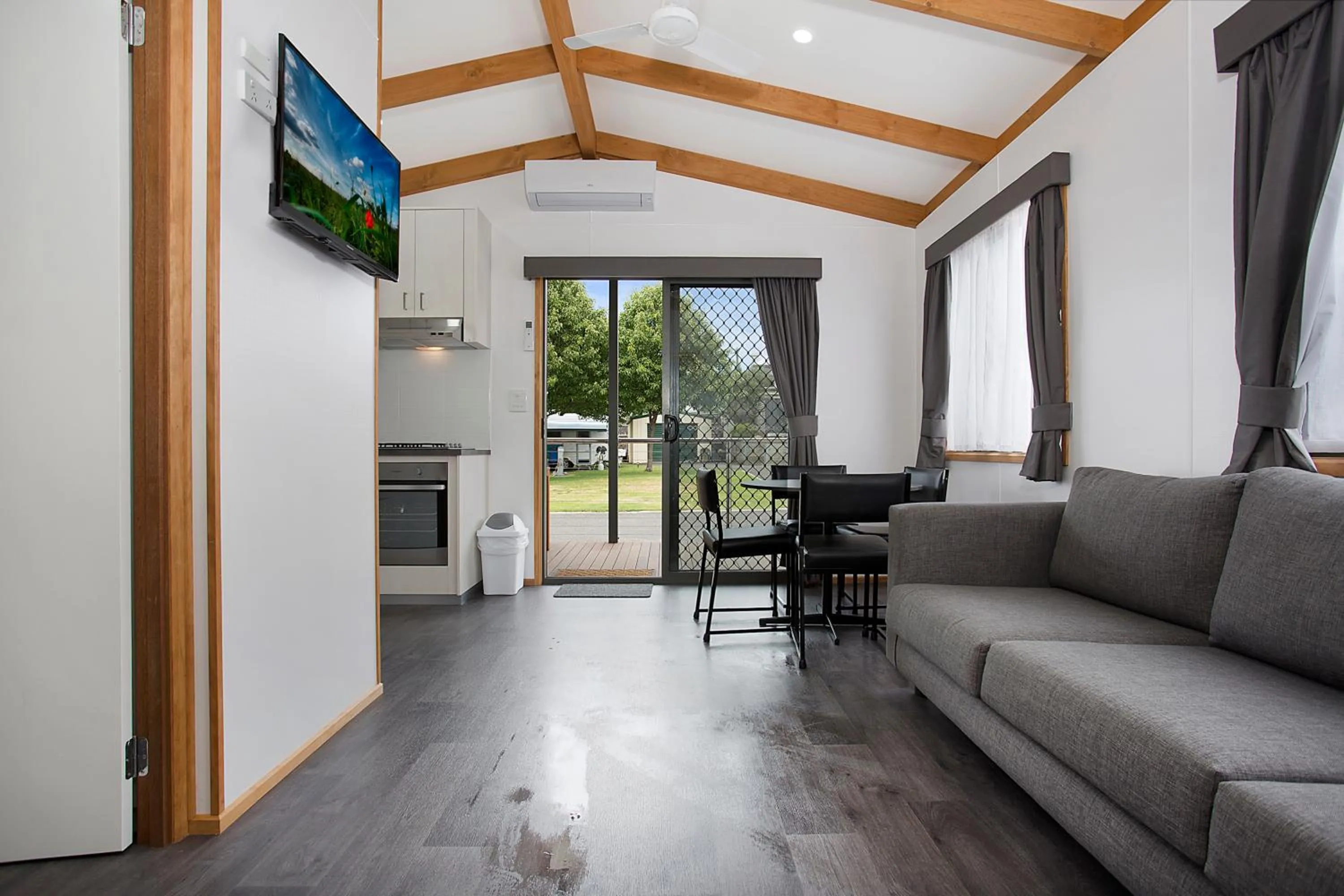 Kitchen or kitchenette in Warrnambool Holiday Village