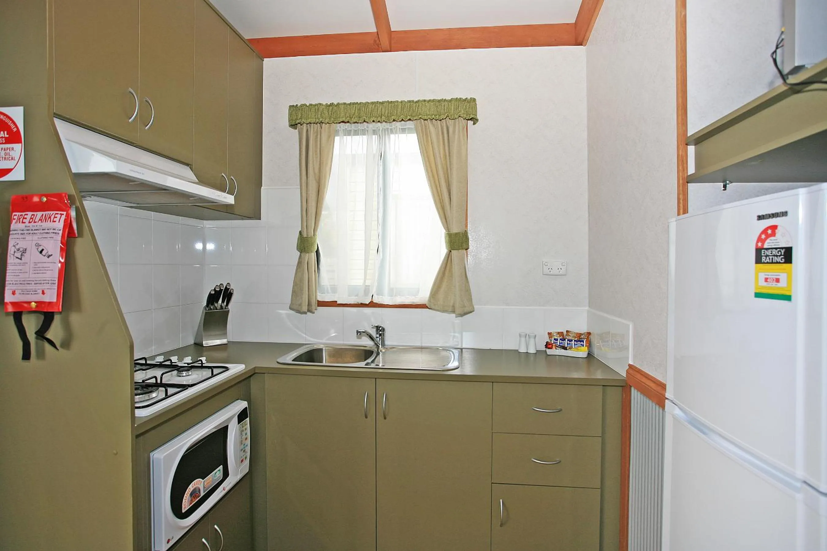 Kitchen or kitchenette in Warrnambool Holiday Village
