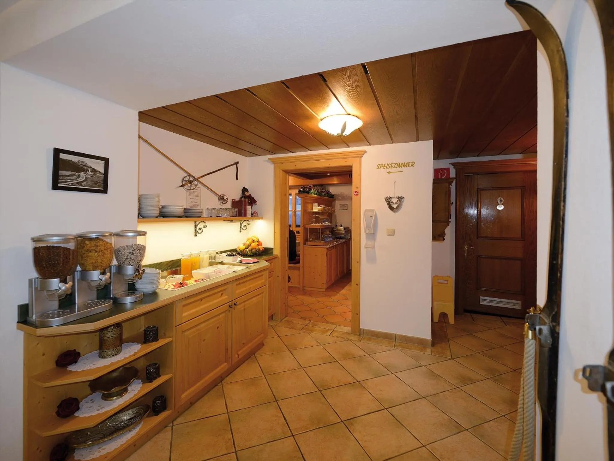 Breakfast in Hotel-Garni Felsenhof