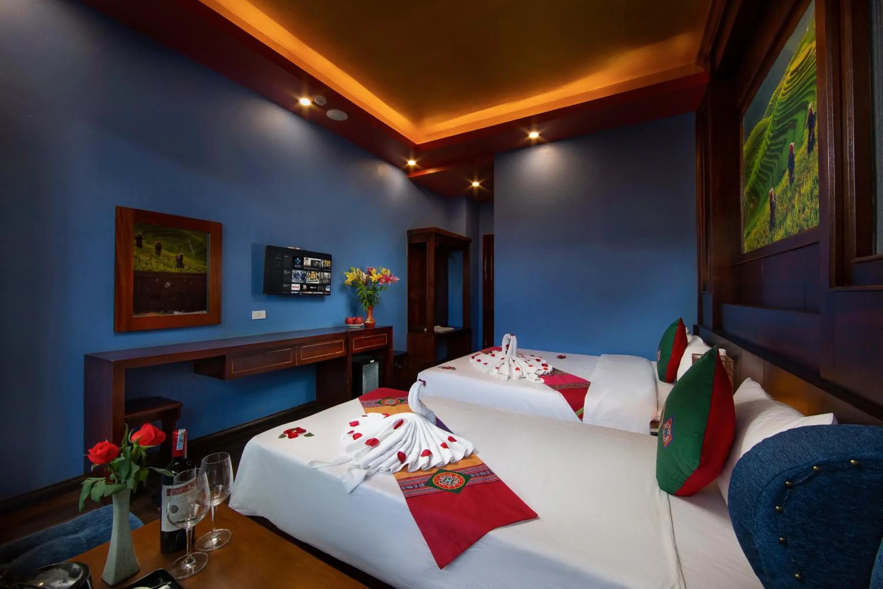 Triple Room with Balcony in Saparis Hotel Triple Room with Balcony in Saparis Hotel