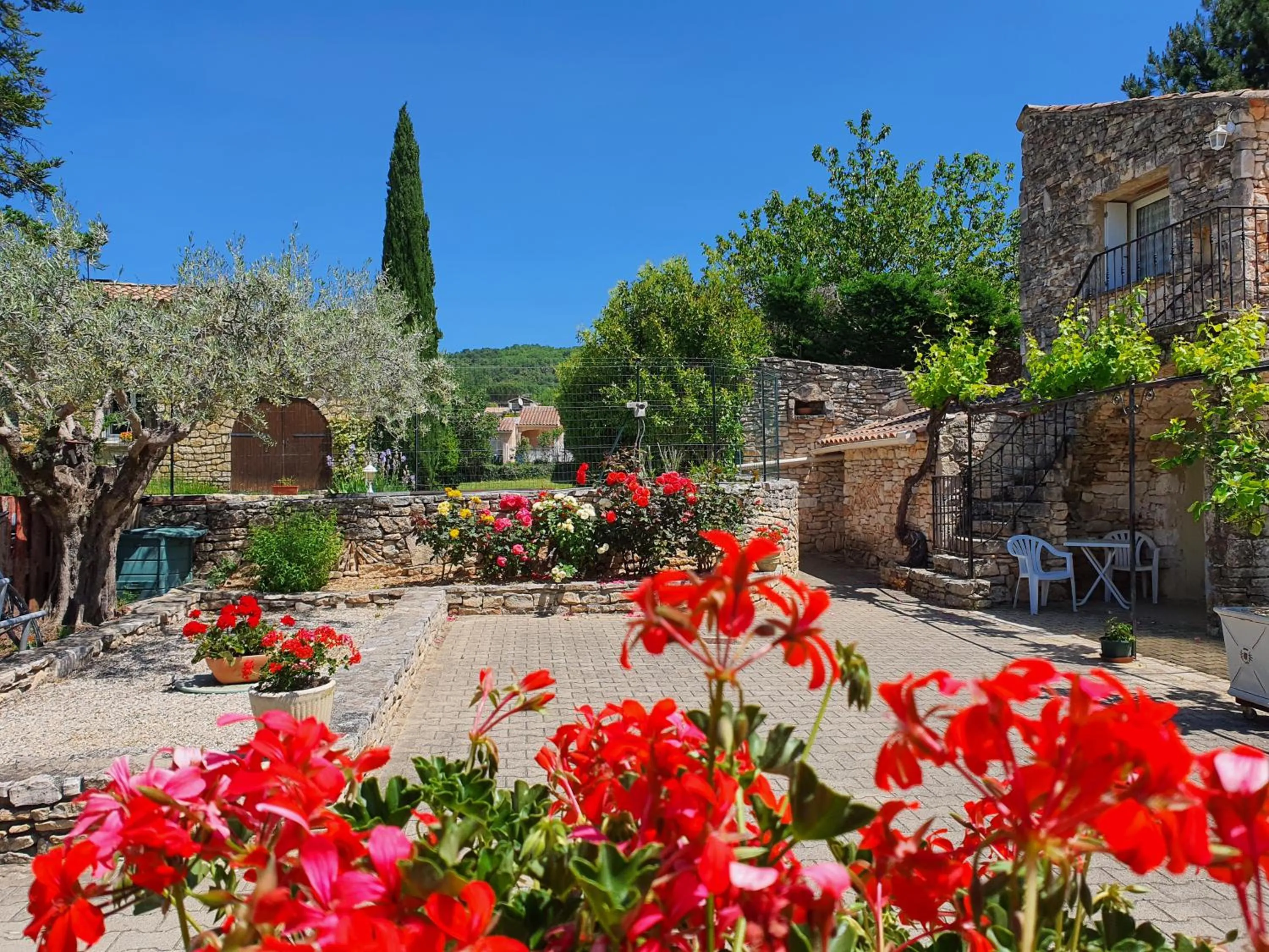 Logis Hôtel Restaurant L'Escarbille