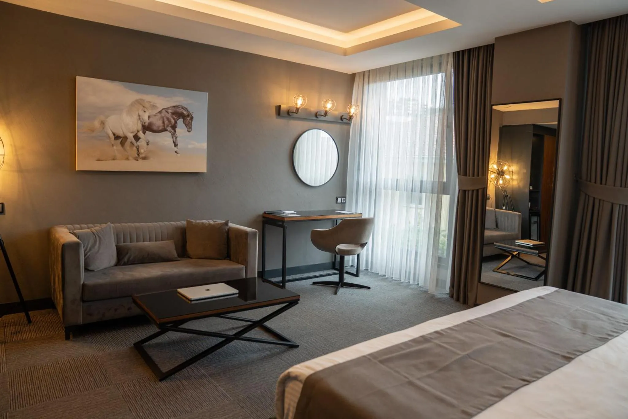 Photo of the whole room in Hotel ON7 Sakarya