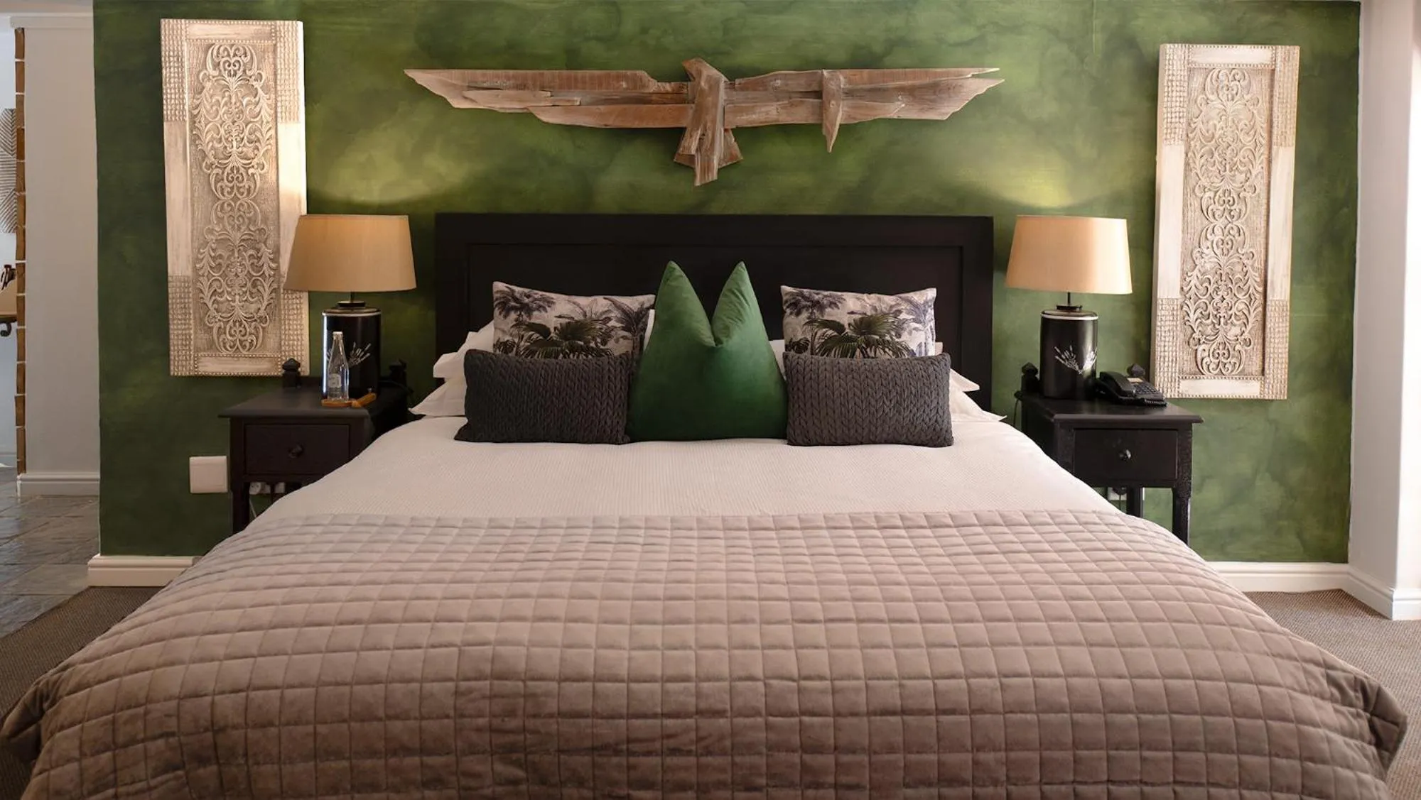 Bed in Silvermist Wine Estate