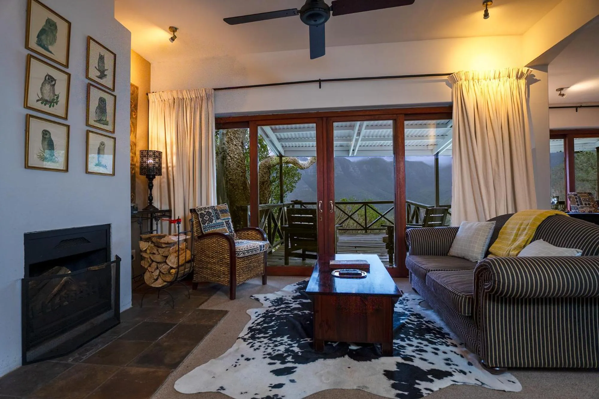 Living room in Silvermist Wine Estate