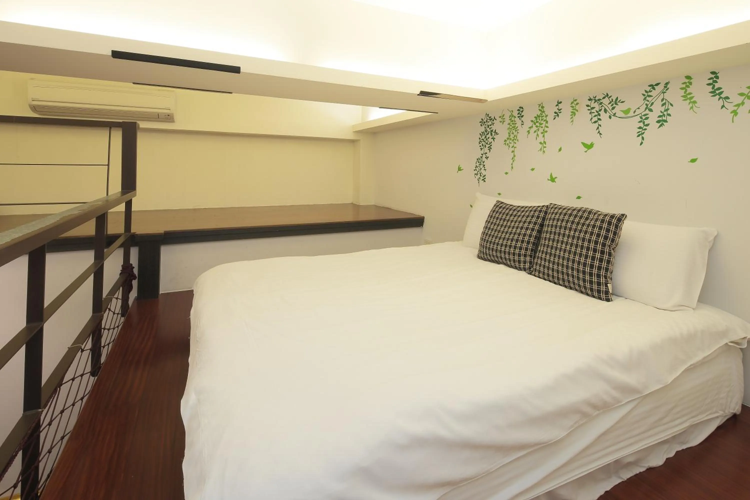 Happiness Yes Hostel 2