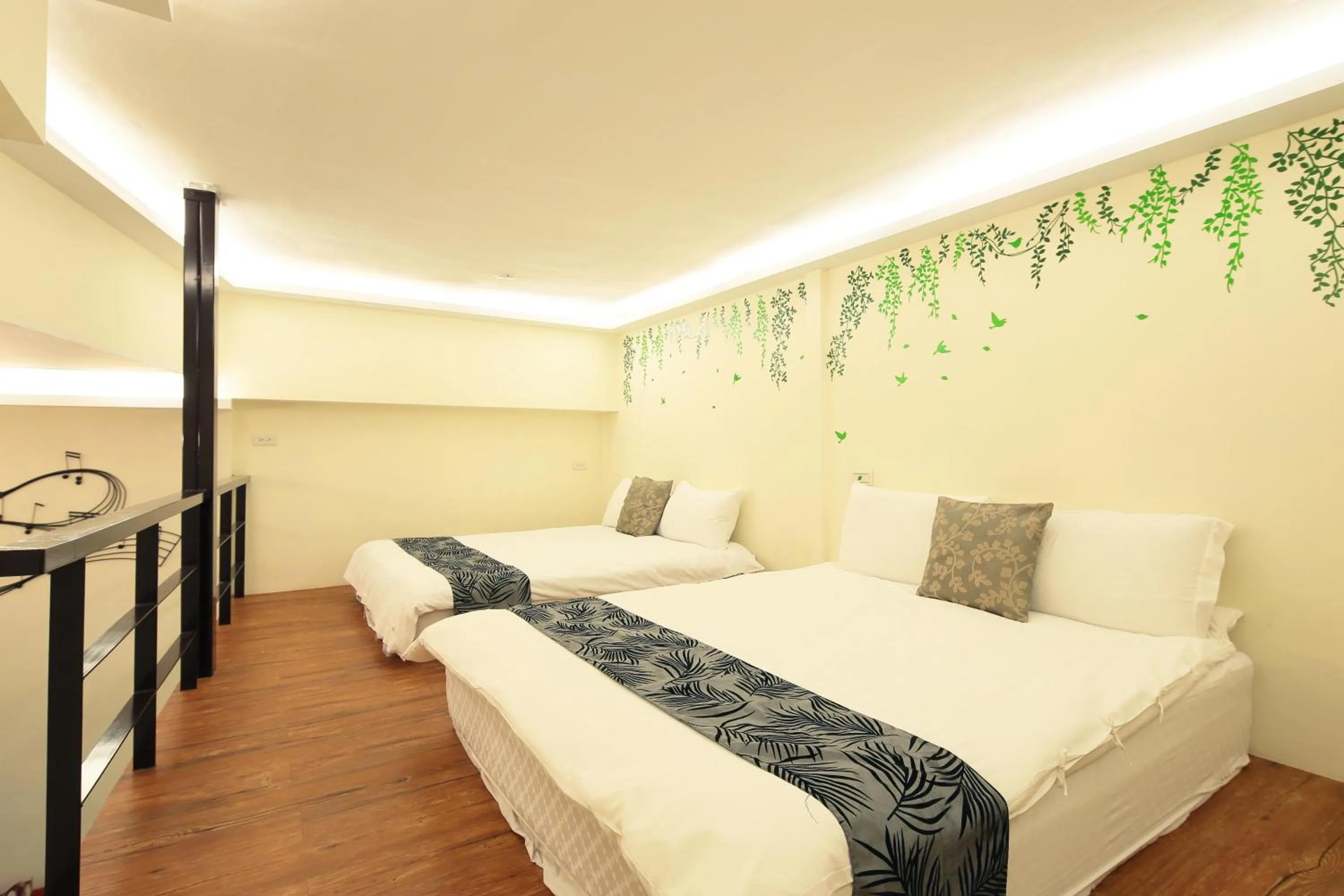 Happiness Yes Hostel 2