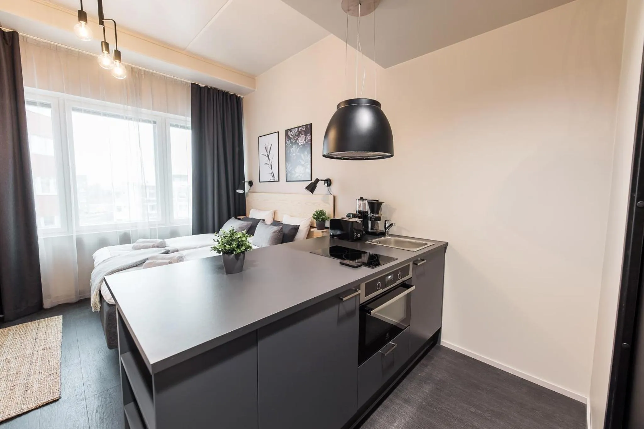 Kitchen or kitchenette in Forenom Aparthotel Vantaa Tikkurila