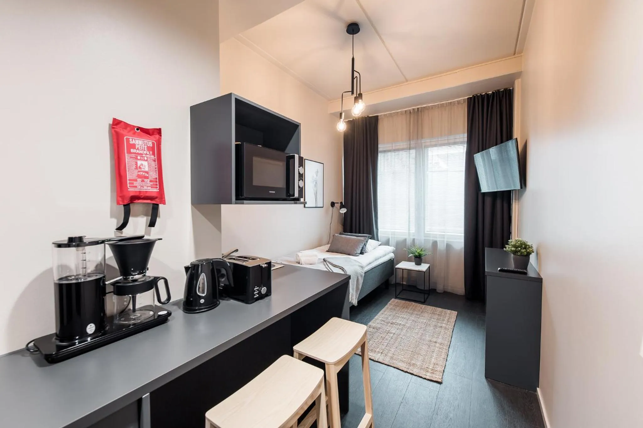 Kitchen or kitchenette in Forenom Aparthotel Vantaa Tikkurila