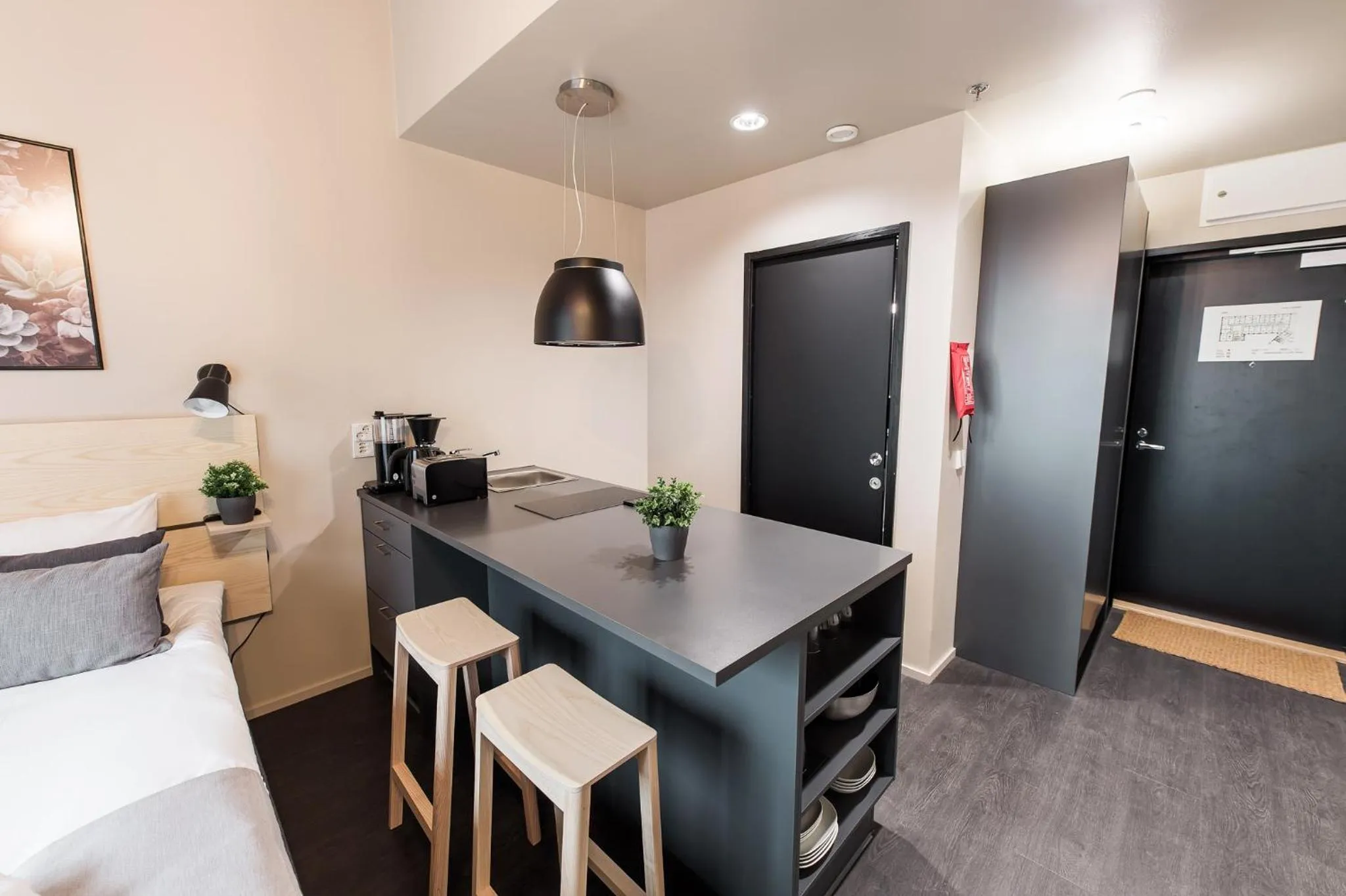 Kitchen or kitchenette in Forenom Aparthotel Vantaa Tikkurila