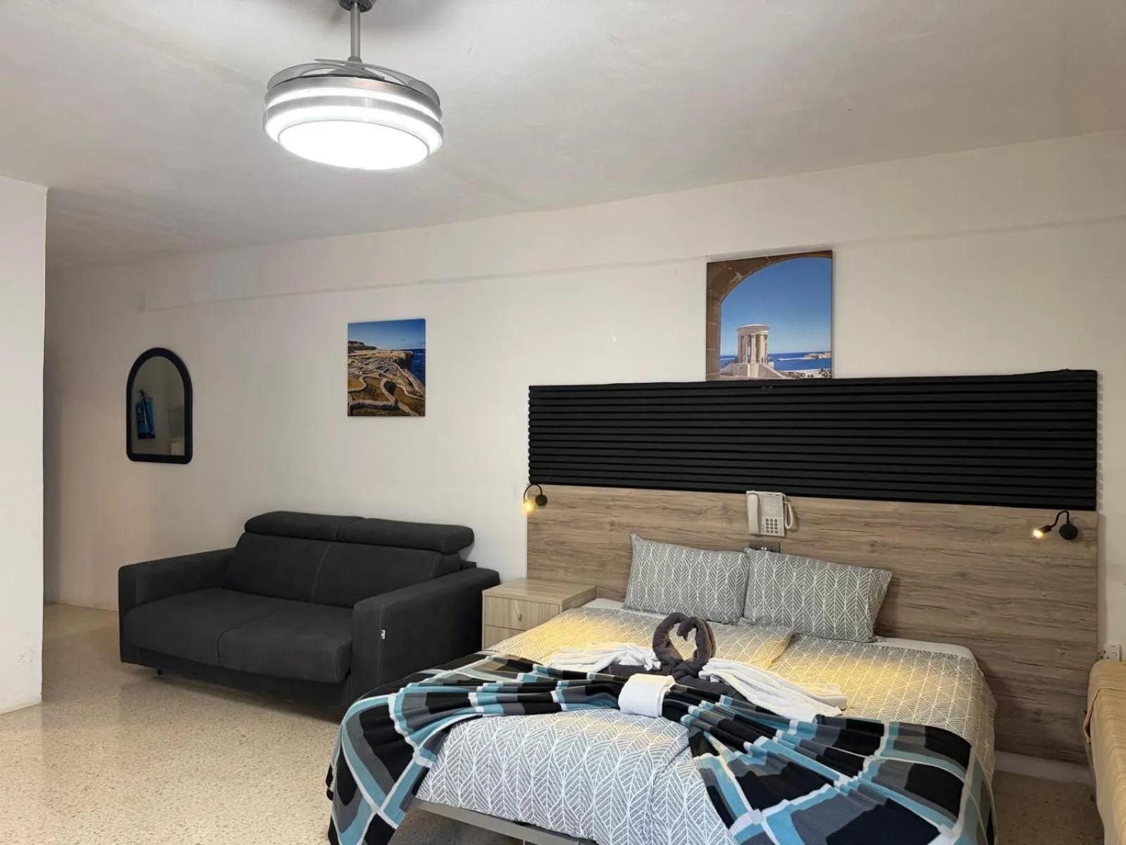 Bed in For Rest Aparthotel