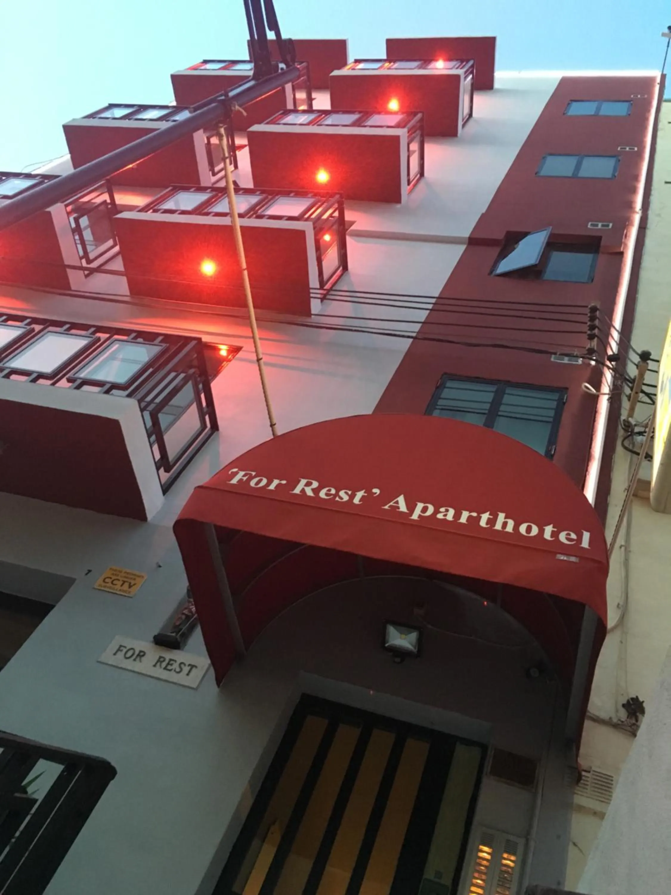 Facade/entrance in For Rest Aparthotel