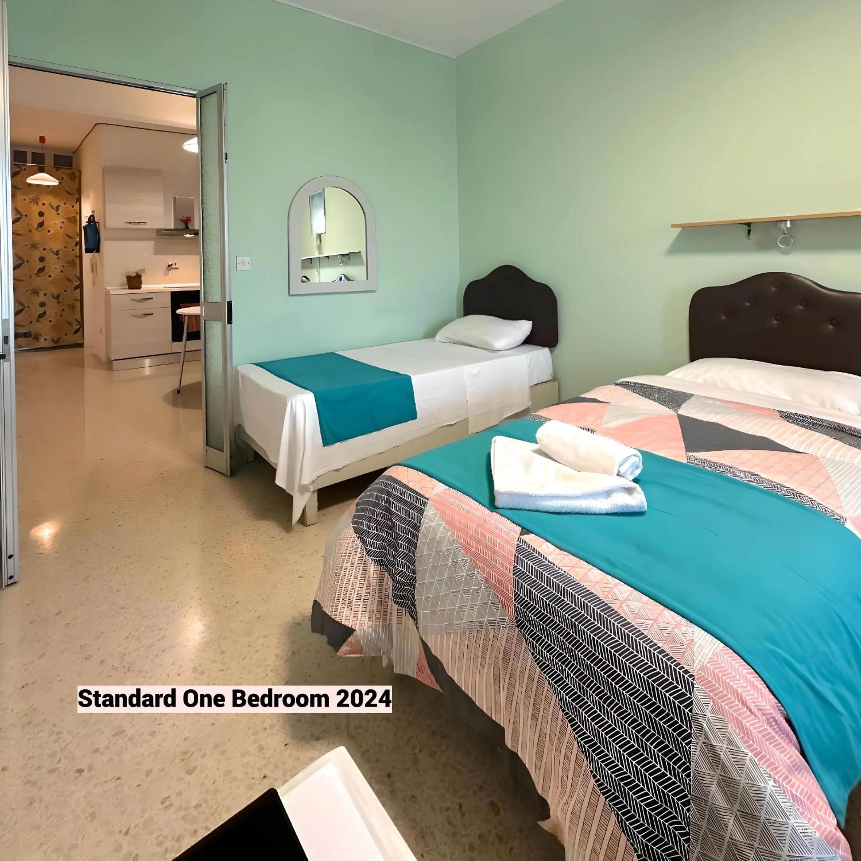 Bed in For Rest Aparthotel