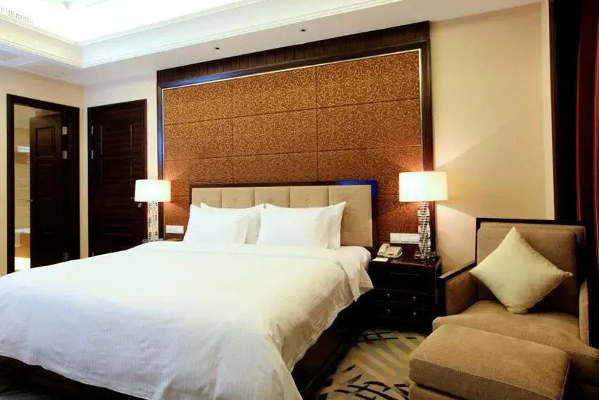 Business King Room in Howard Johnson Tongfang Plaza Zhuji Business King Room in Howard Johnson Tongfang Plaza Zhuji