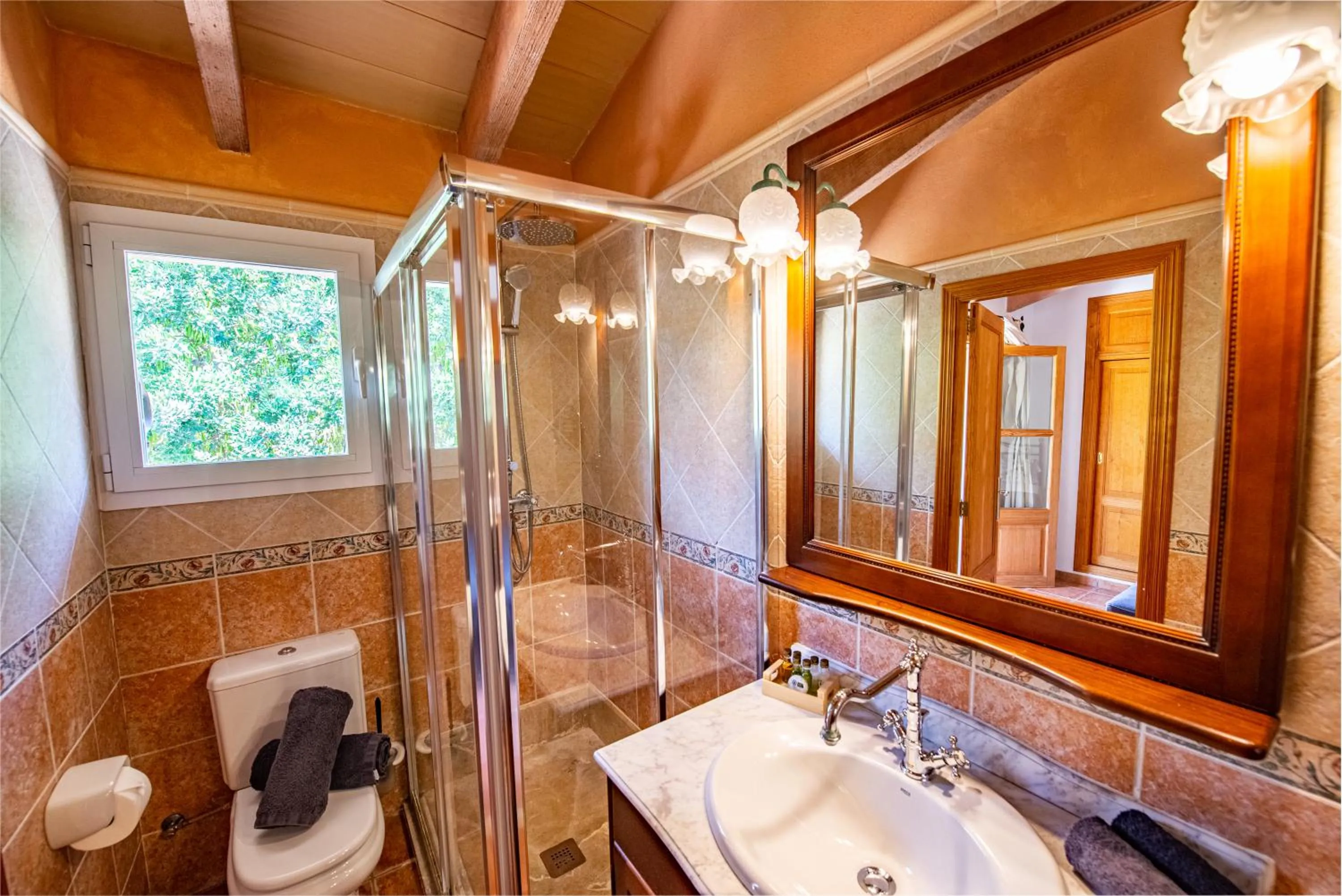Bathroom in Finca - Agroturisme Sa Parellada