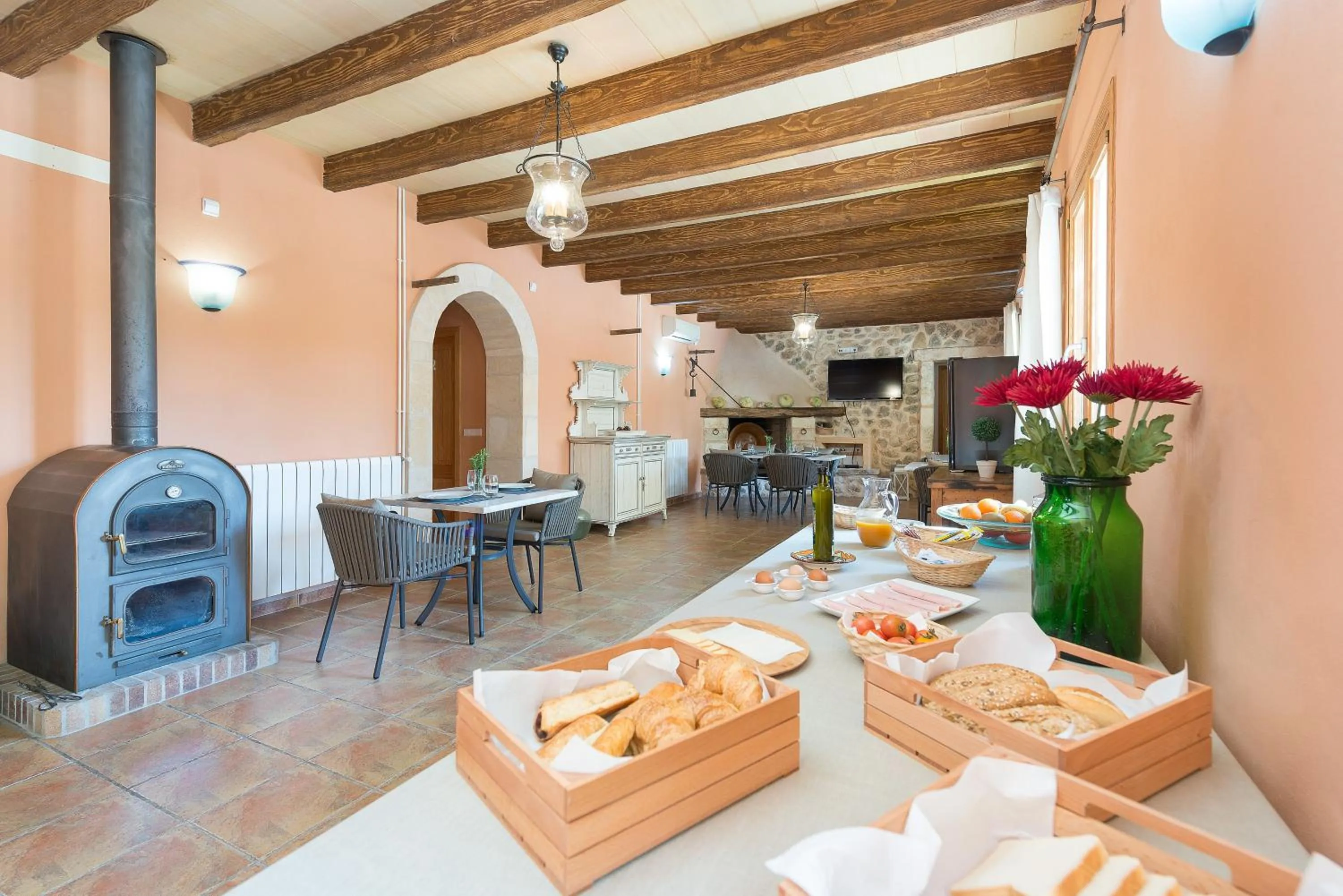 Continental breakfast in Finca - Agroturisme Sa Parellada