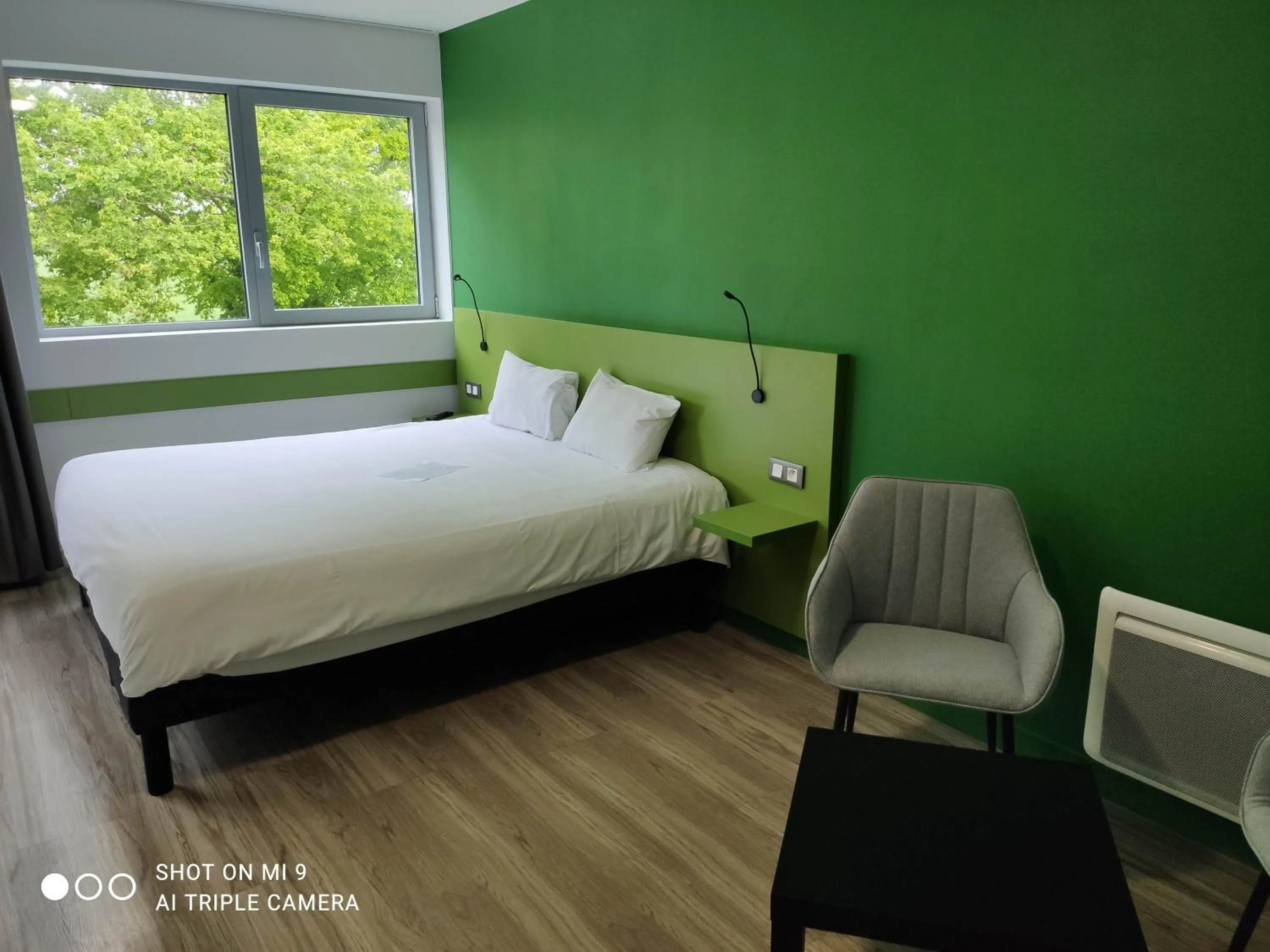 Garden view, Bed in Atao Residence- Rennes Sud