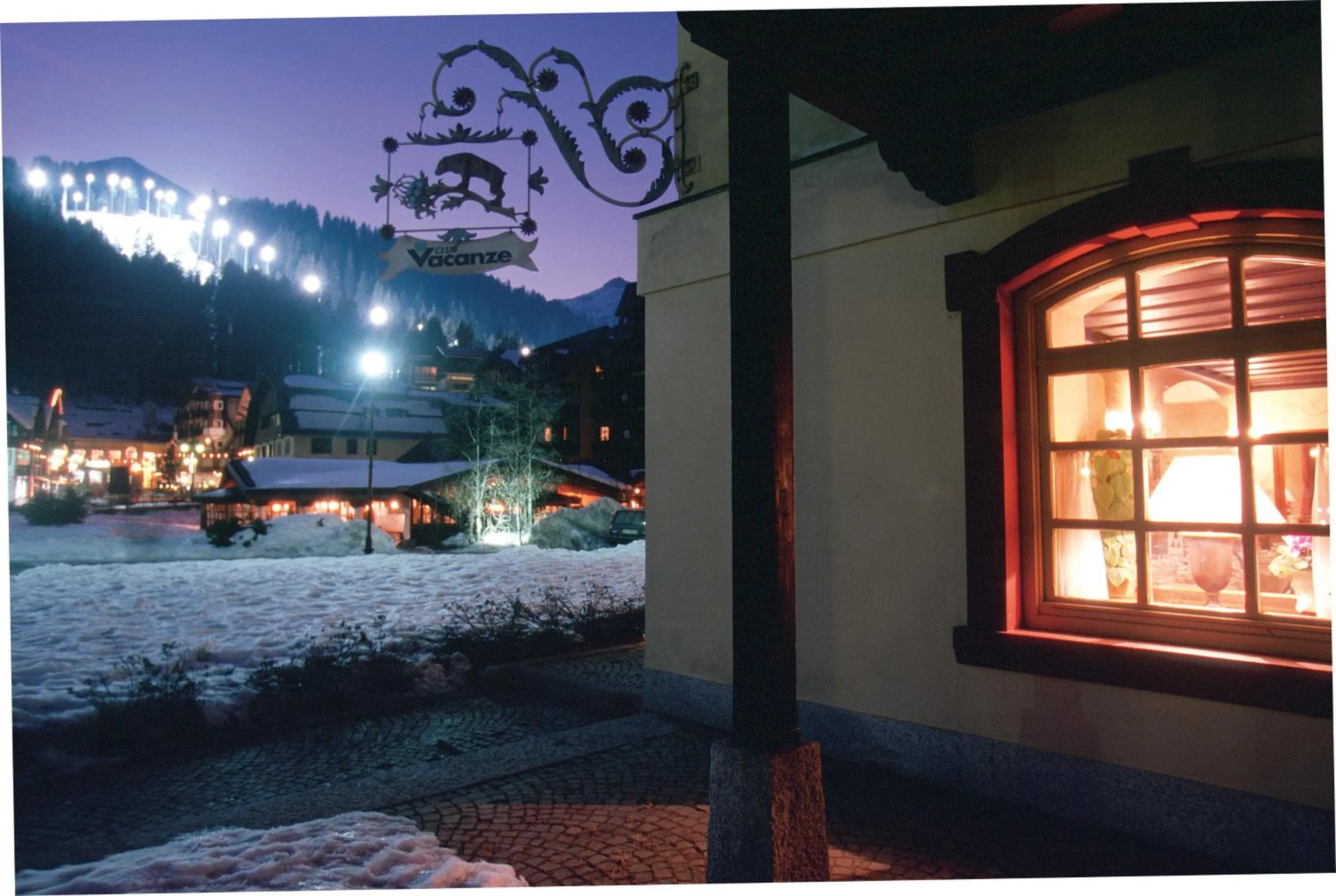 Facade/entrance in Hotel Club Relais Des Alpes