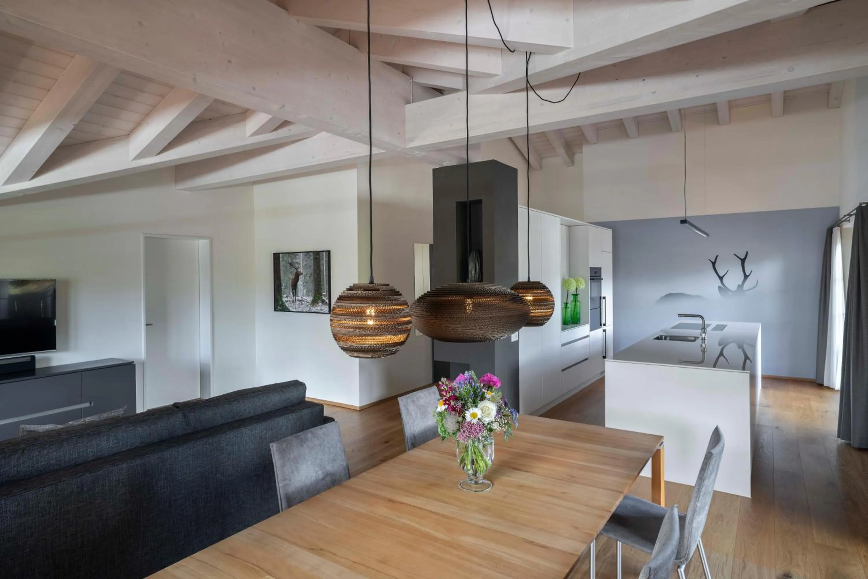 Bed in Hotel Mischun