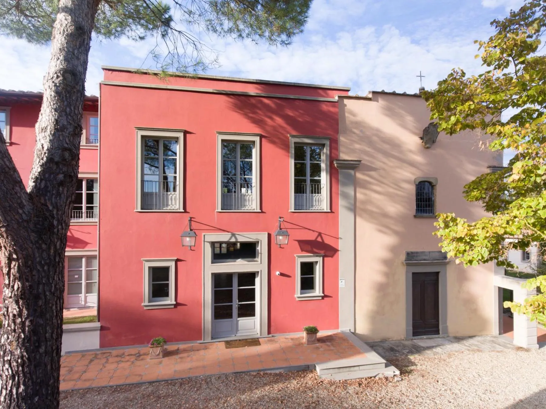 Facade/entrance in Villa Il Palagio