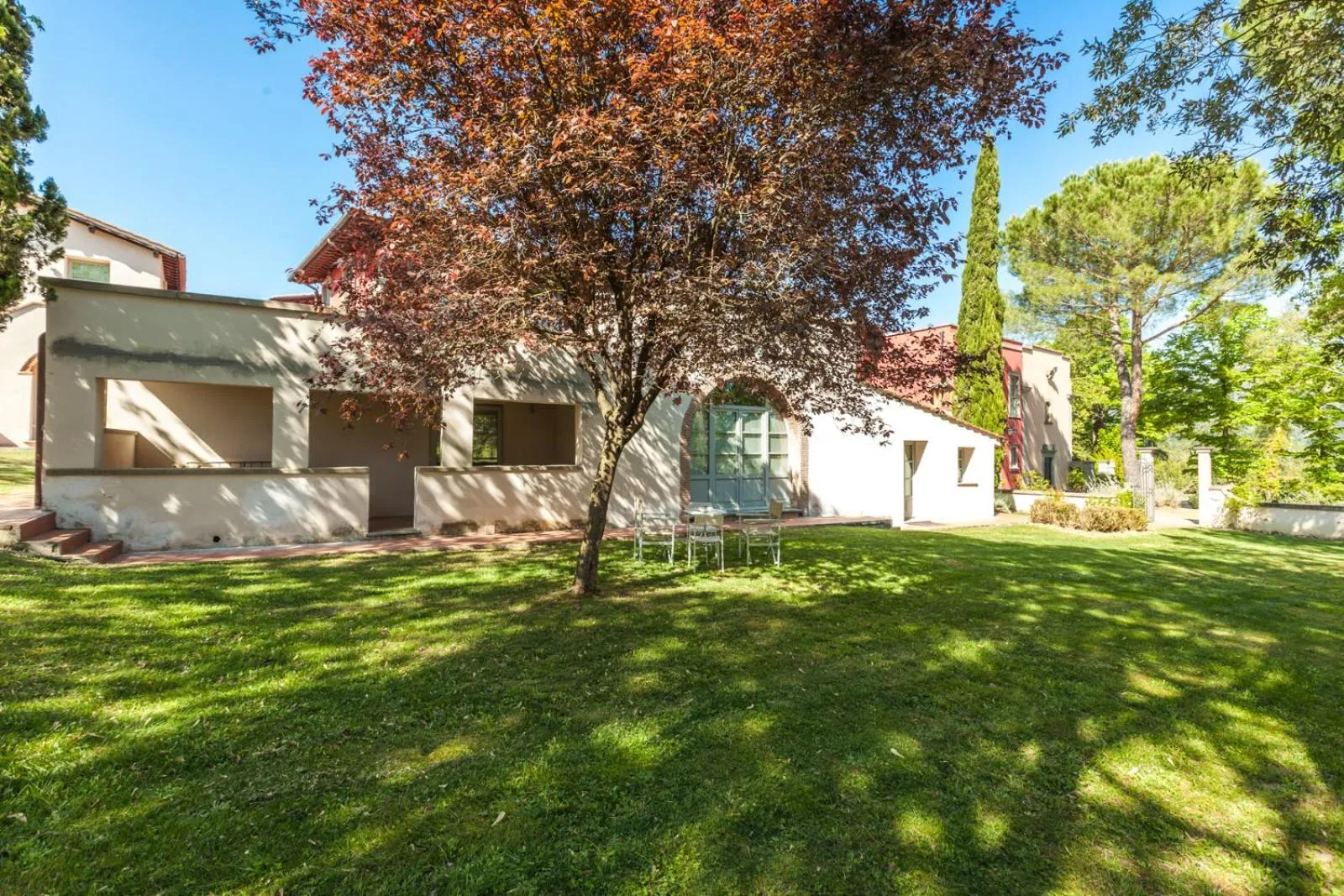 Garden view in Villa Il Palagio