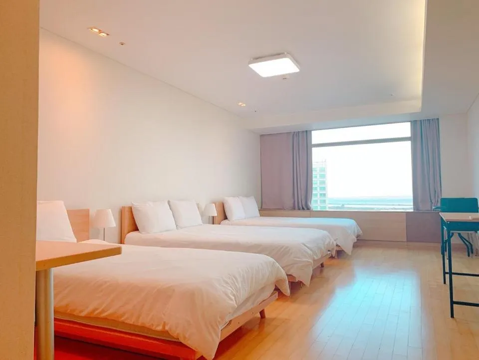 Incheon Airport Gogo House