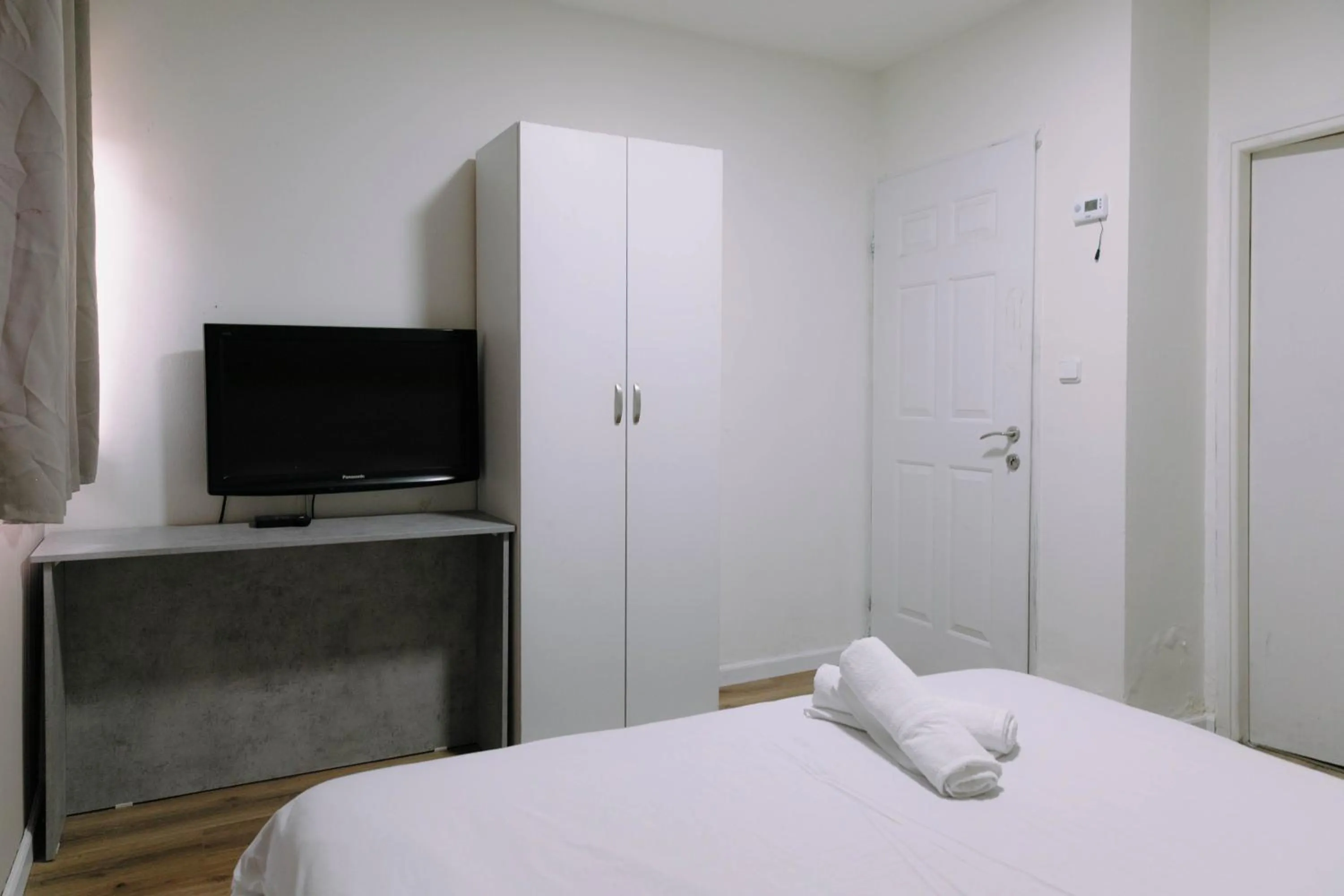 Bed in Rich Luxury Suites - Renovated