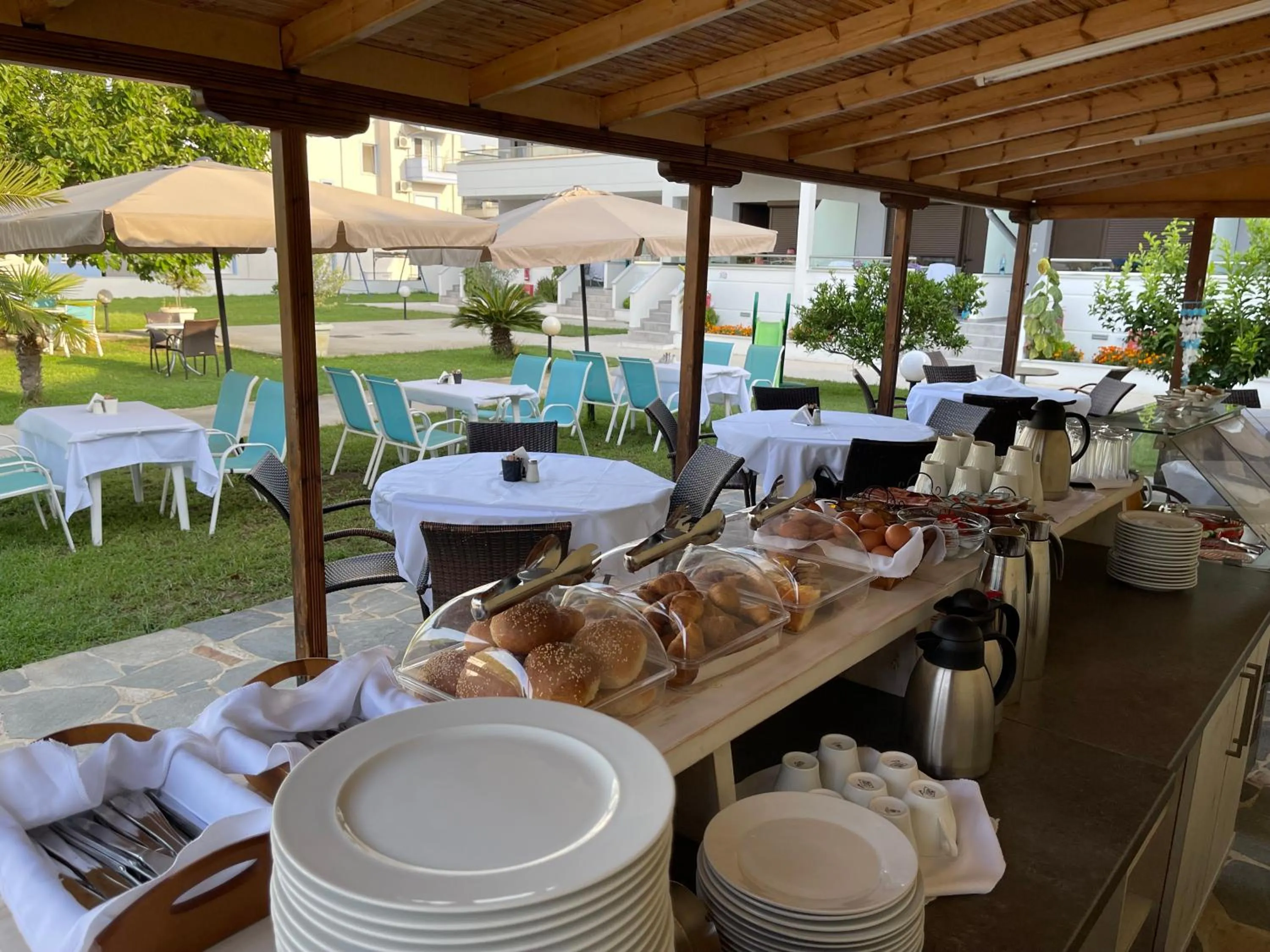 Breakfast in Aphrodite