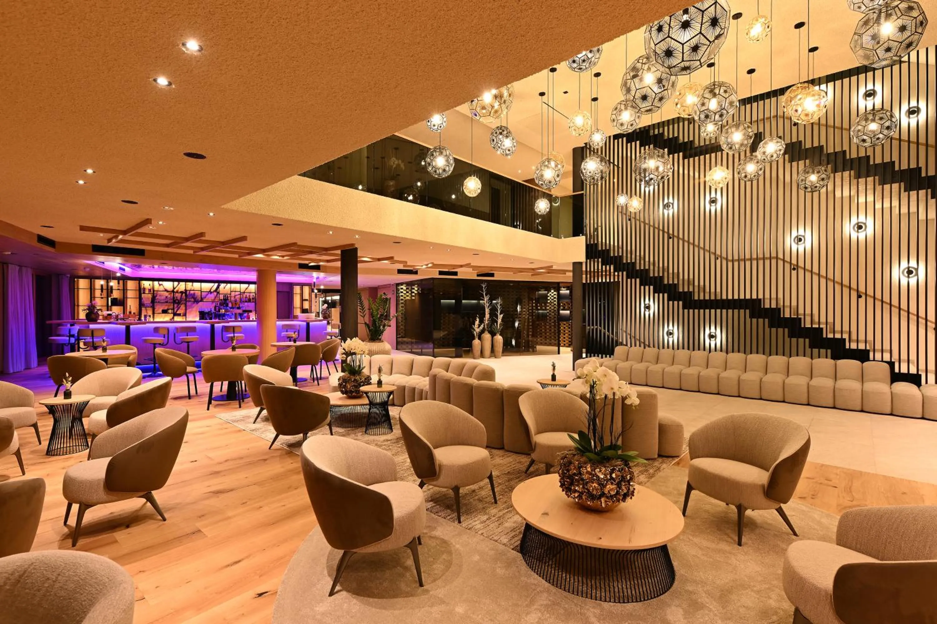 Lounge or bar in Tratterhof Mountain Sky Hotel