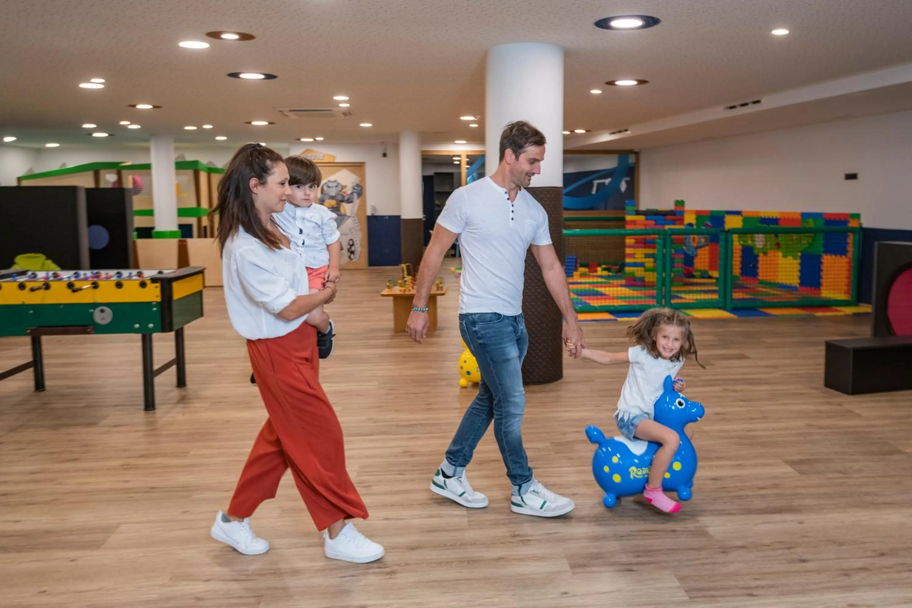 Family in Tratterhof Mountain Sky Hotel