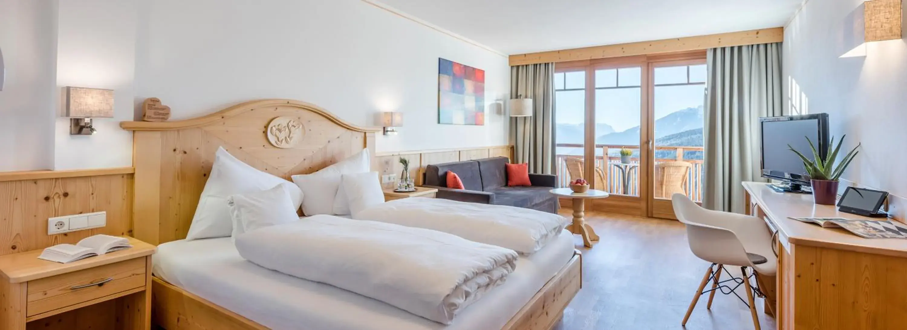 Junior Suite with Mountain View in Tratterhof Mountain Sky Hotel Junior Suite with Mountain View in Tratterhof Mountain Sky Hotel