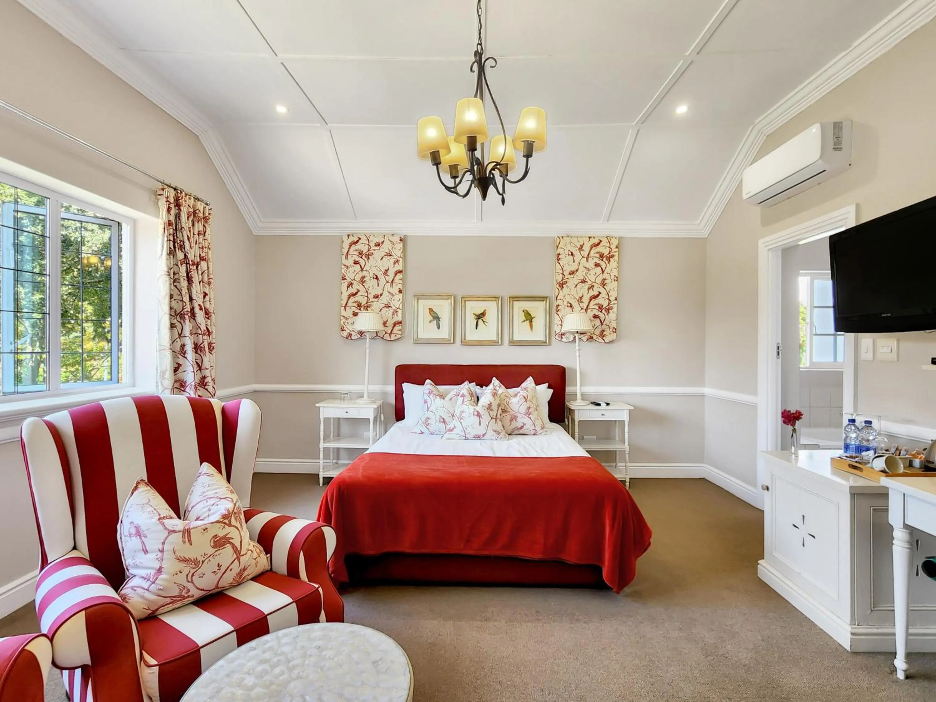 Bedroom, Bed in Roodenburg House