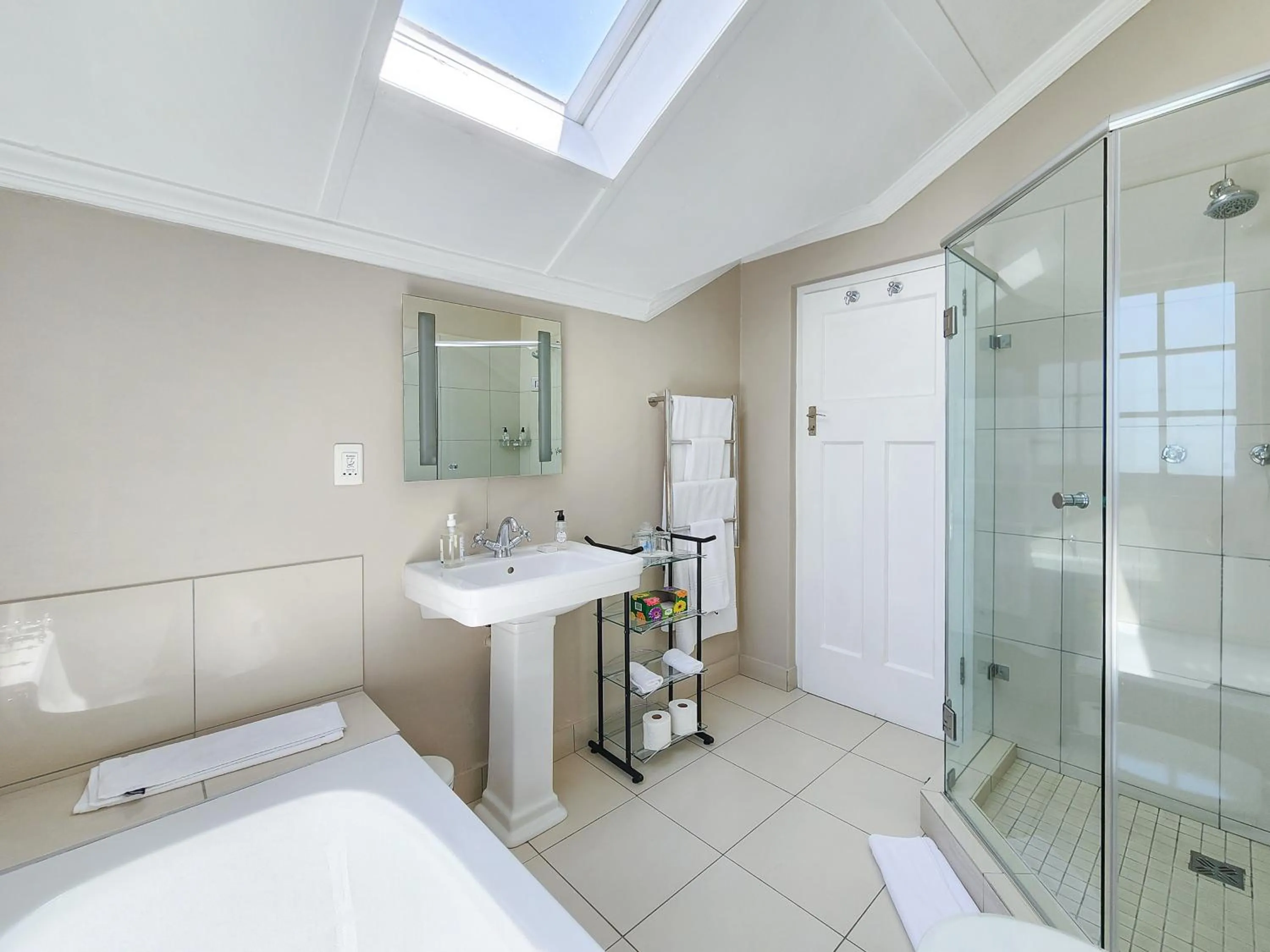 Bathroom in Roodenburg House