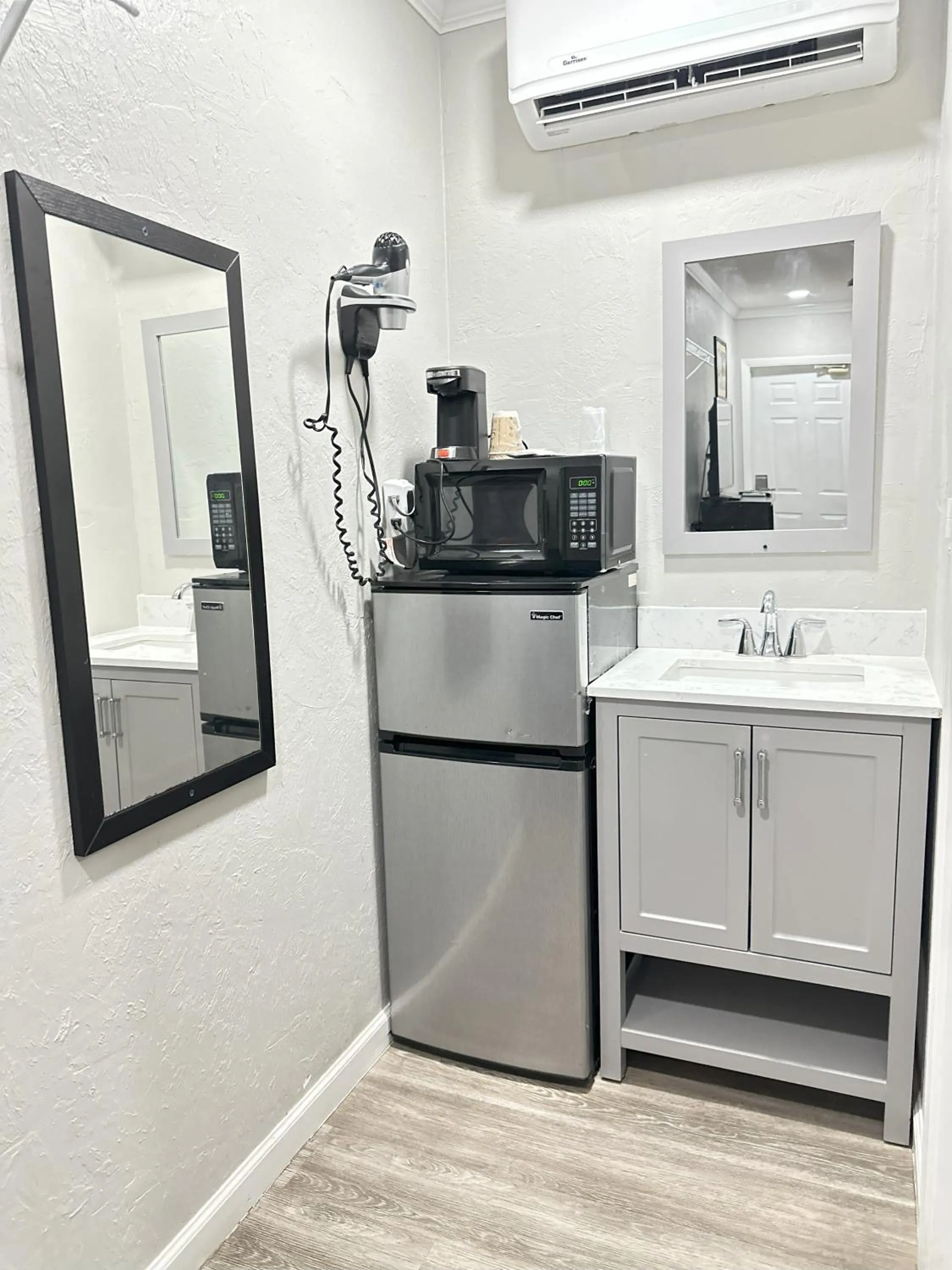 Sunshine Inn & Suites Venice, Florida