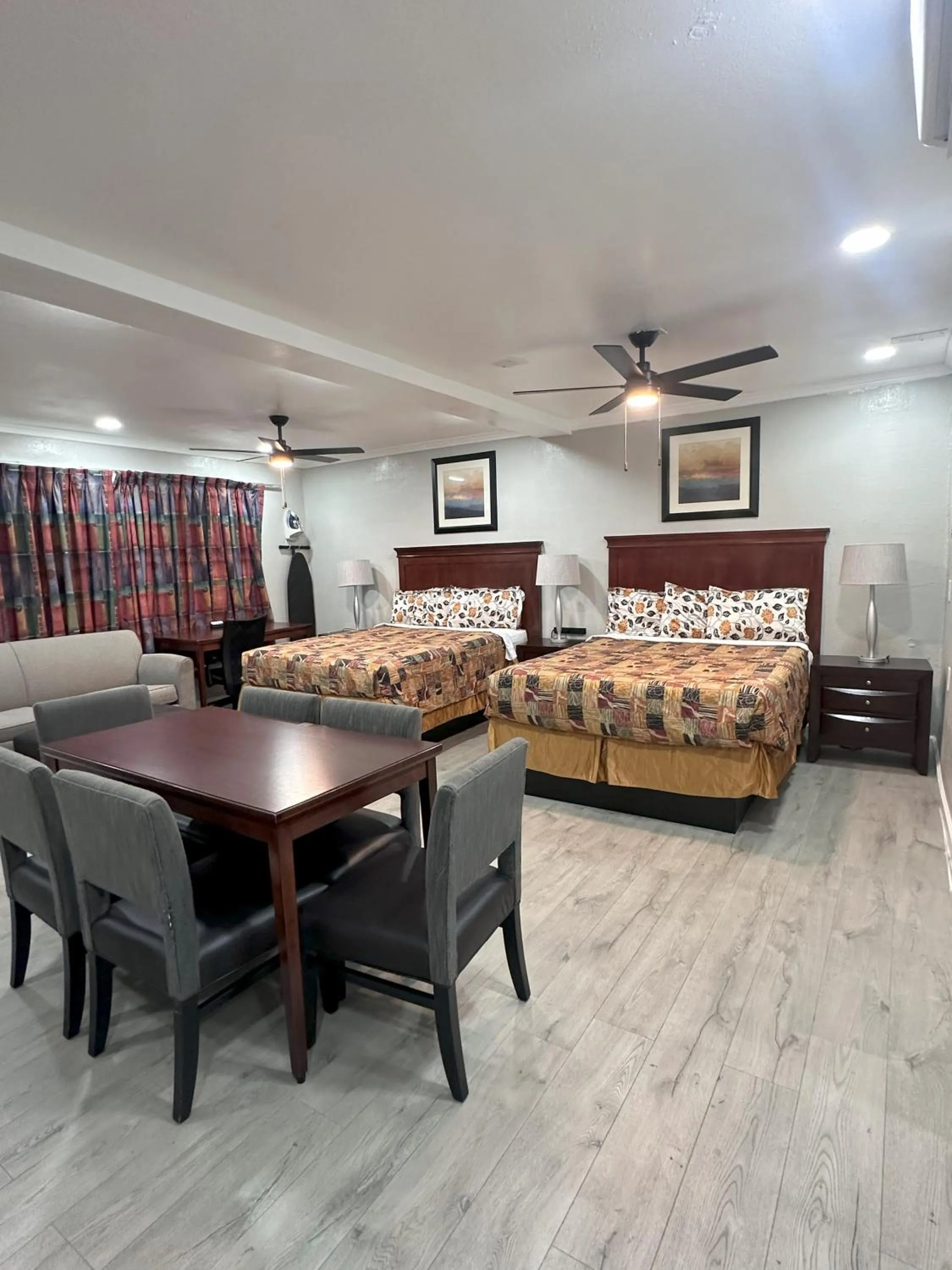 Sunshine Inn & Suites Venice, Florida