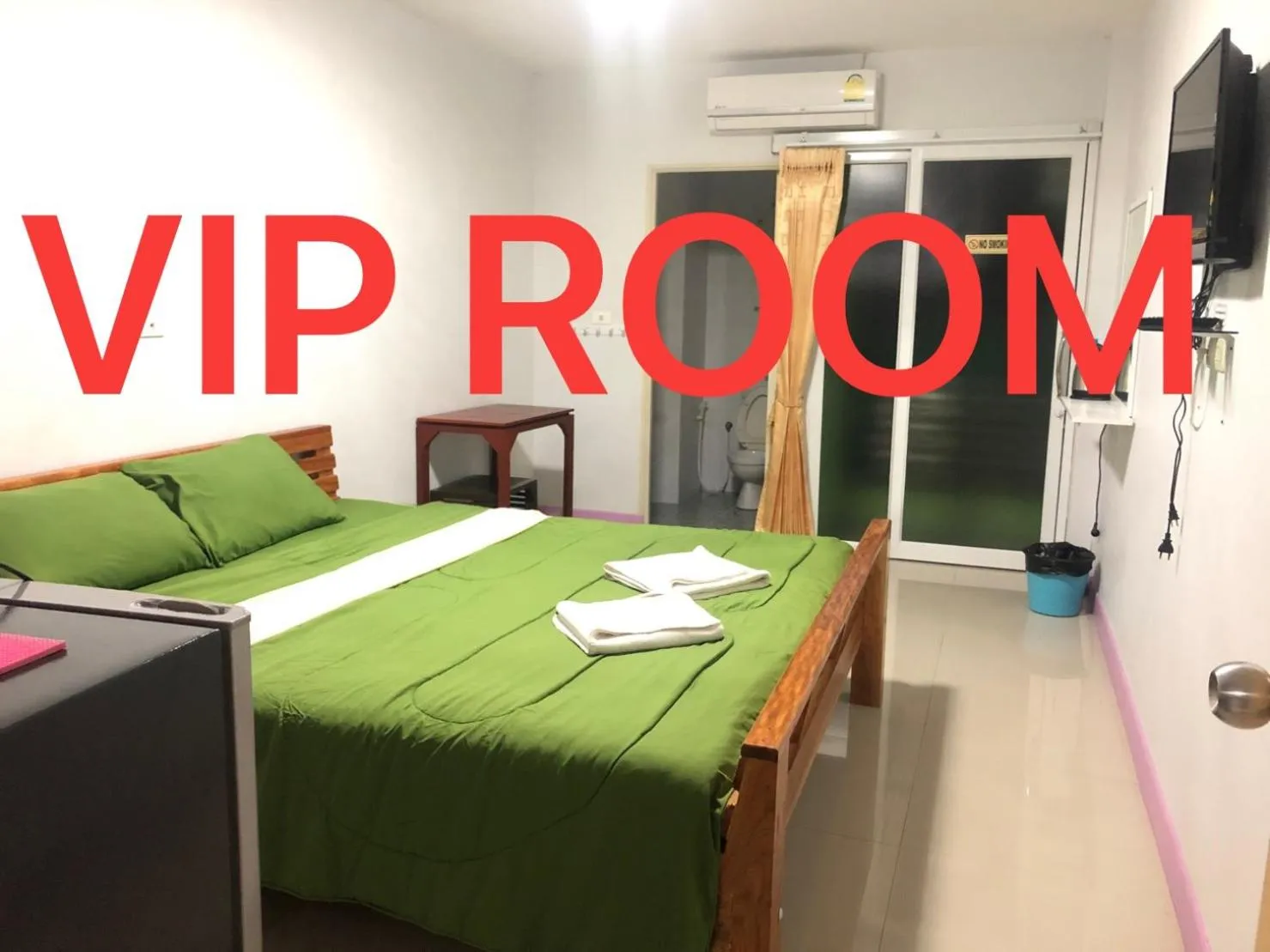 Bed in S Diamond Apartment